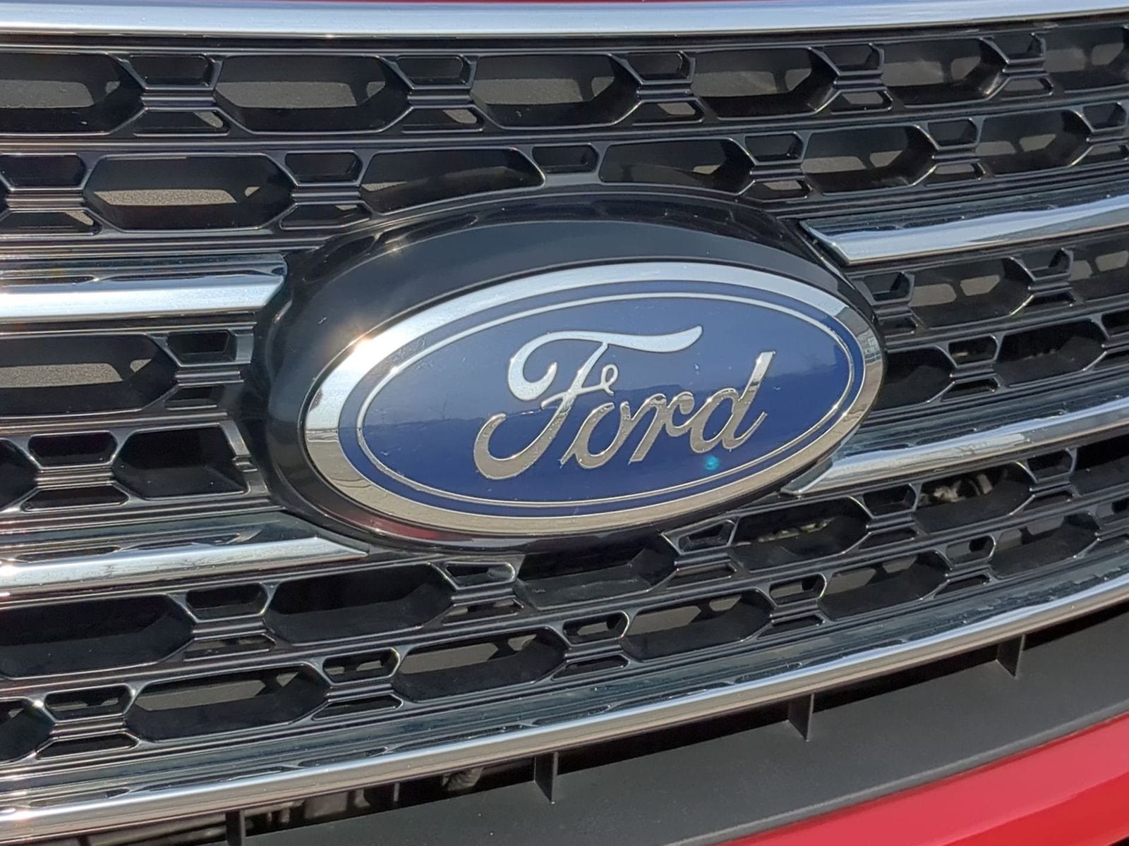 Thumbnail: 2020 Ford Explorer - 13