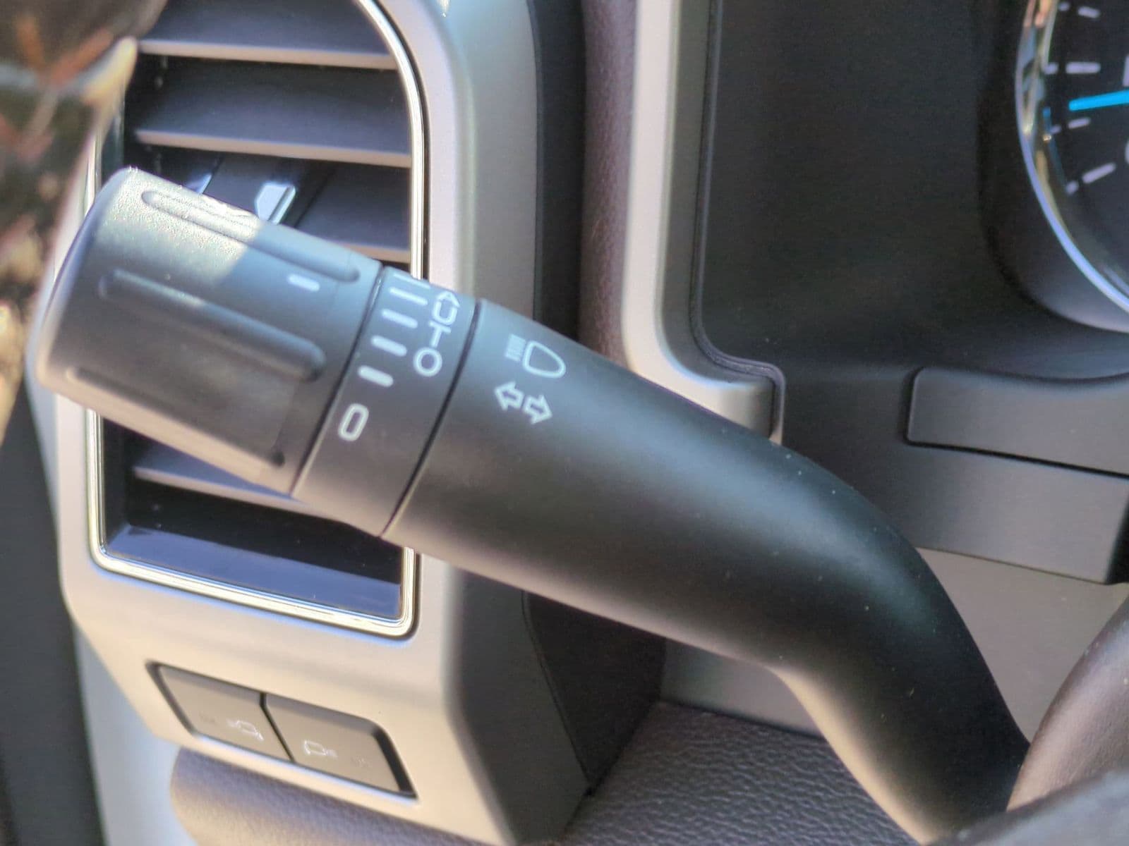 Thumbnail: 2022 Ford F-450 - 37