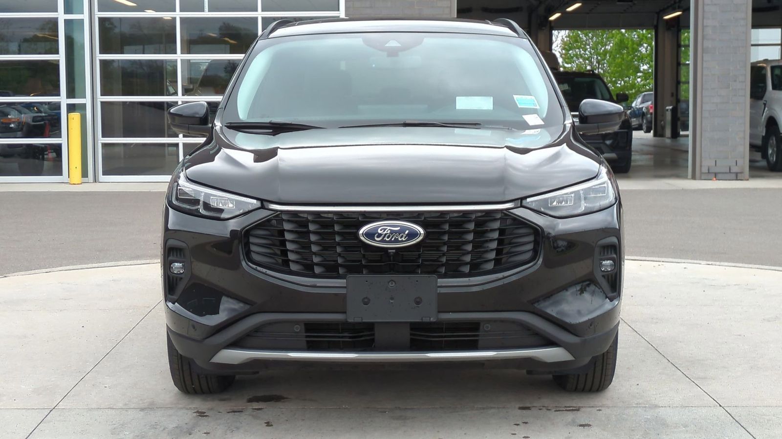 Thumbnail: 2024 Ford Escape - 9