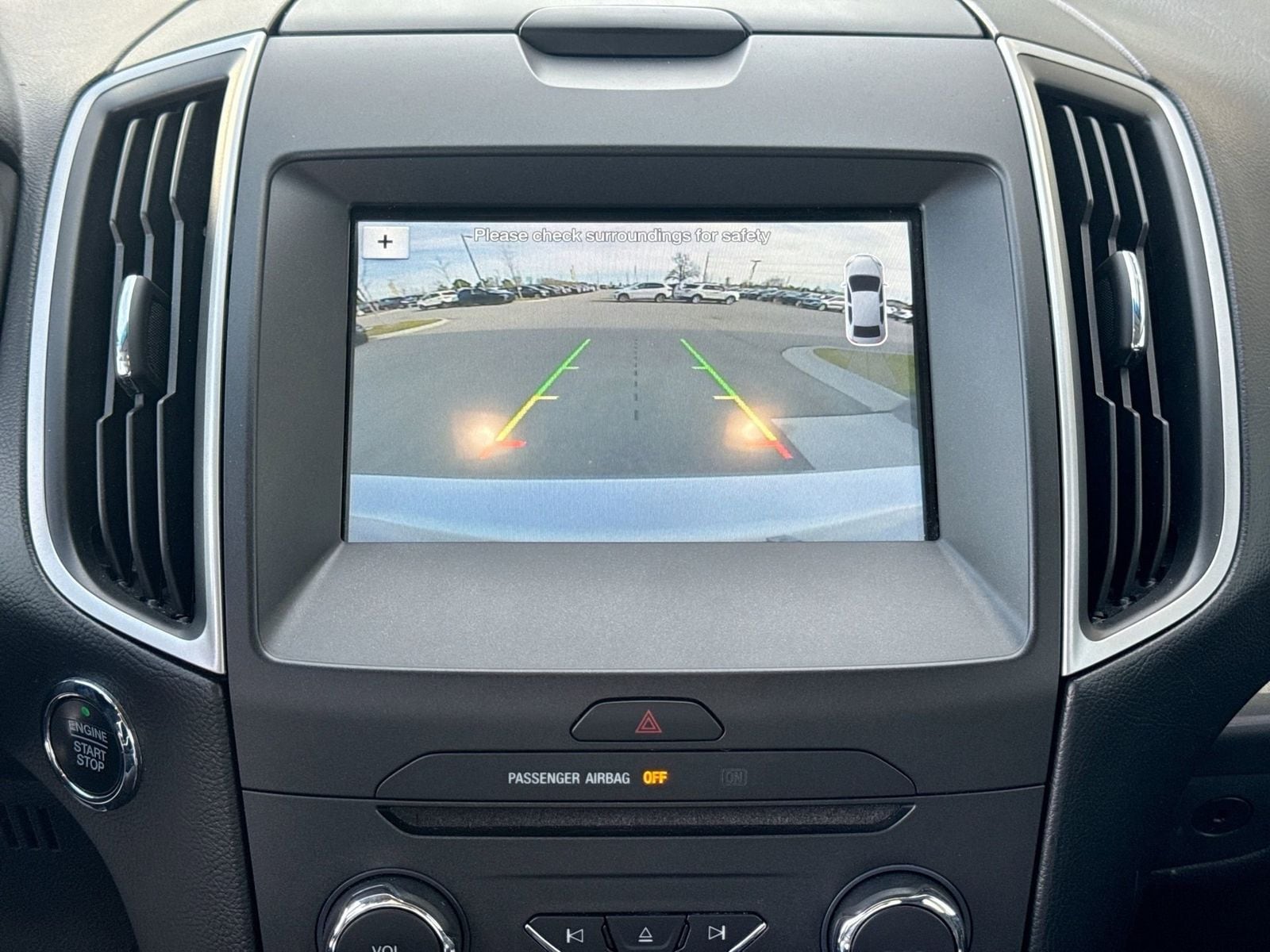 Thumbnail: 2017 Ford Edge - 30