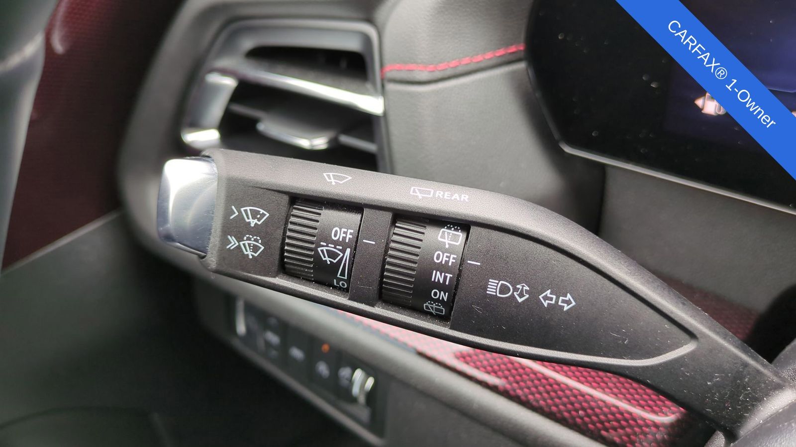 2024 Chevrolet Traverse RS 29