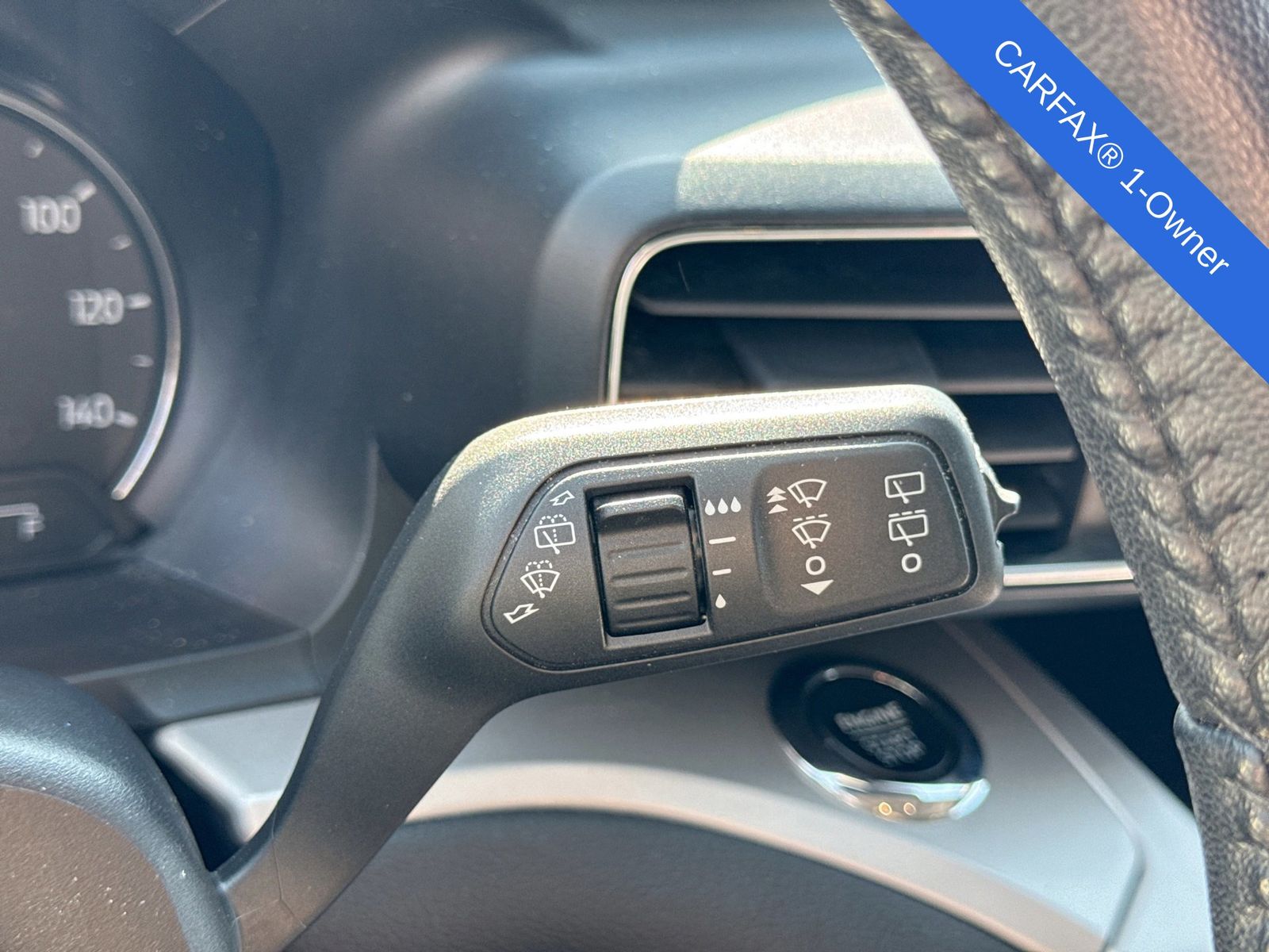 Thumbnail: 2022 Ford Explorer - 30