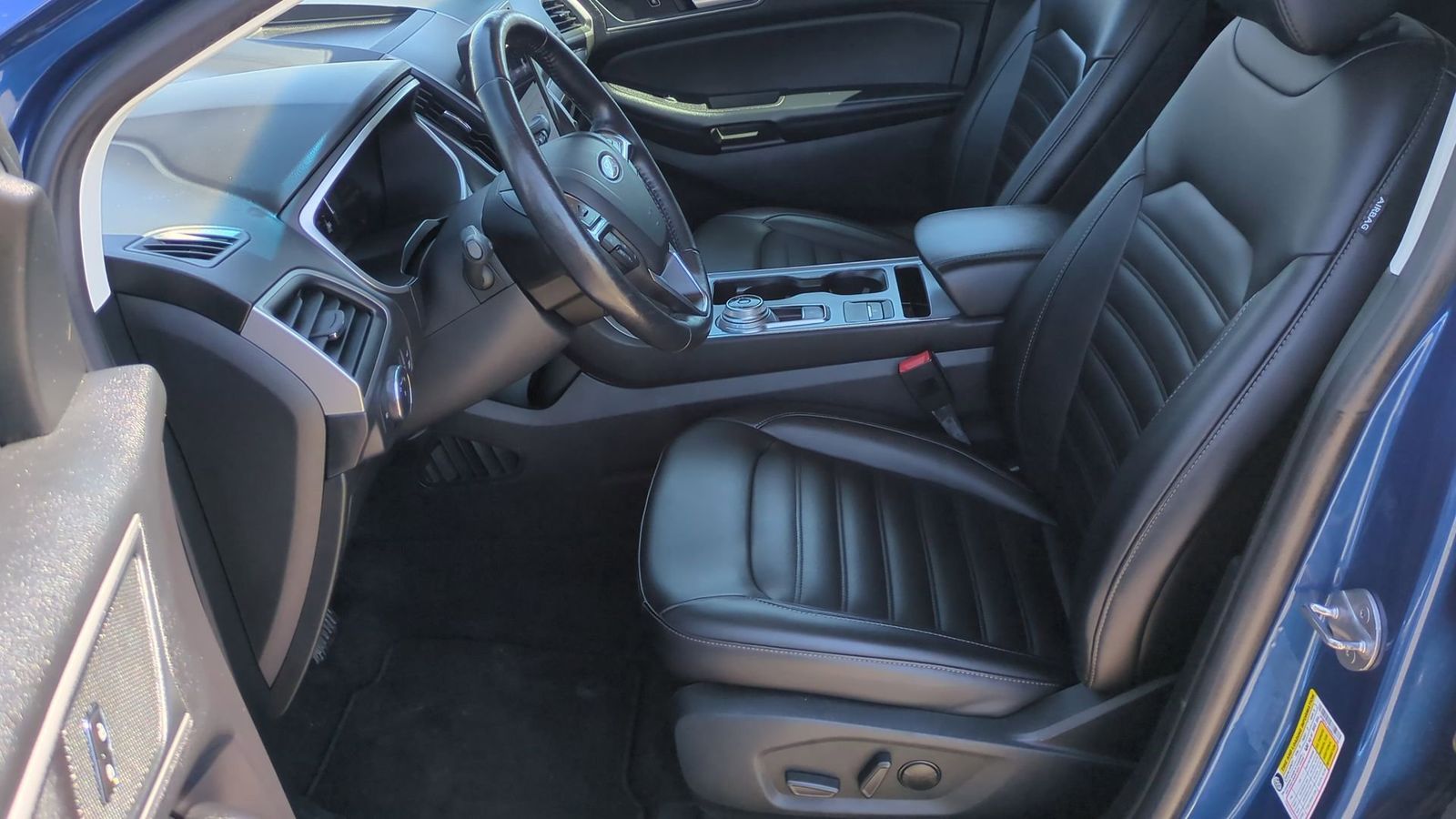 Thumbnail: 2021 Ford Edge - 17