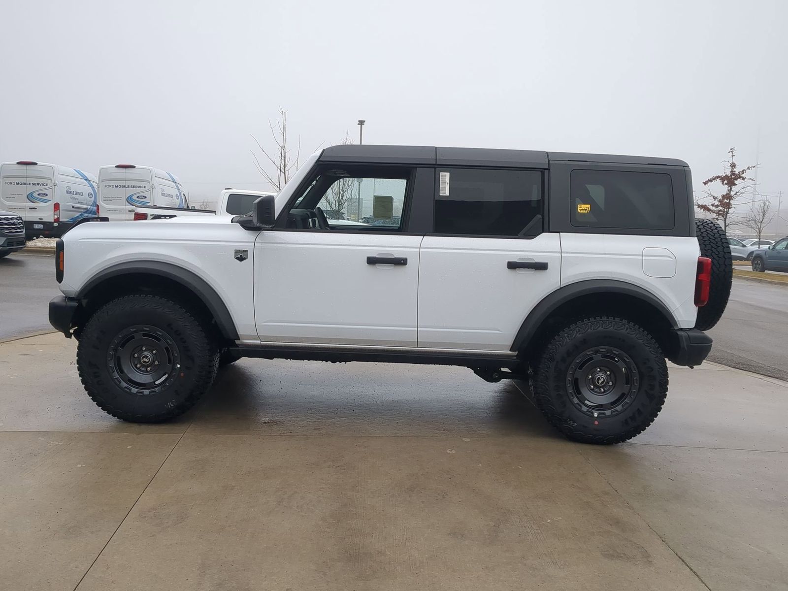 Thumbnail: 2025 Ford Bronco - 3