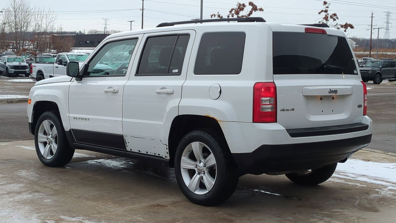 Thumbnail: 2012 Jeep Patriot - 3