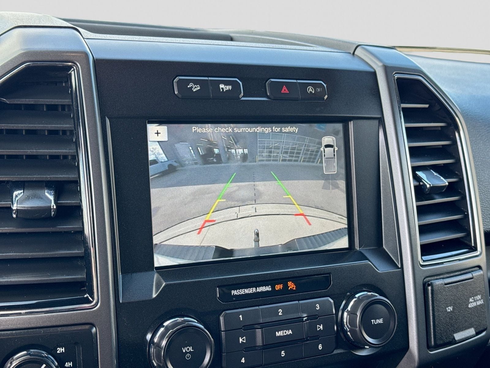 Thumbnail: 2018 Ford F-150 - 29