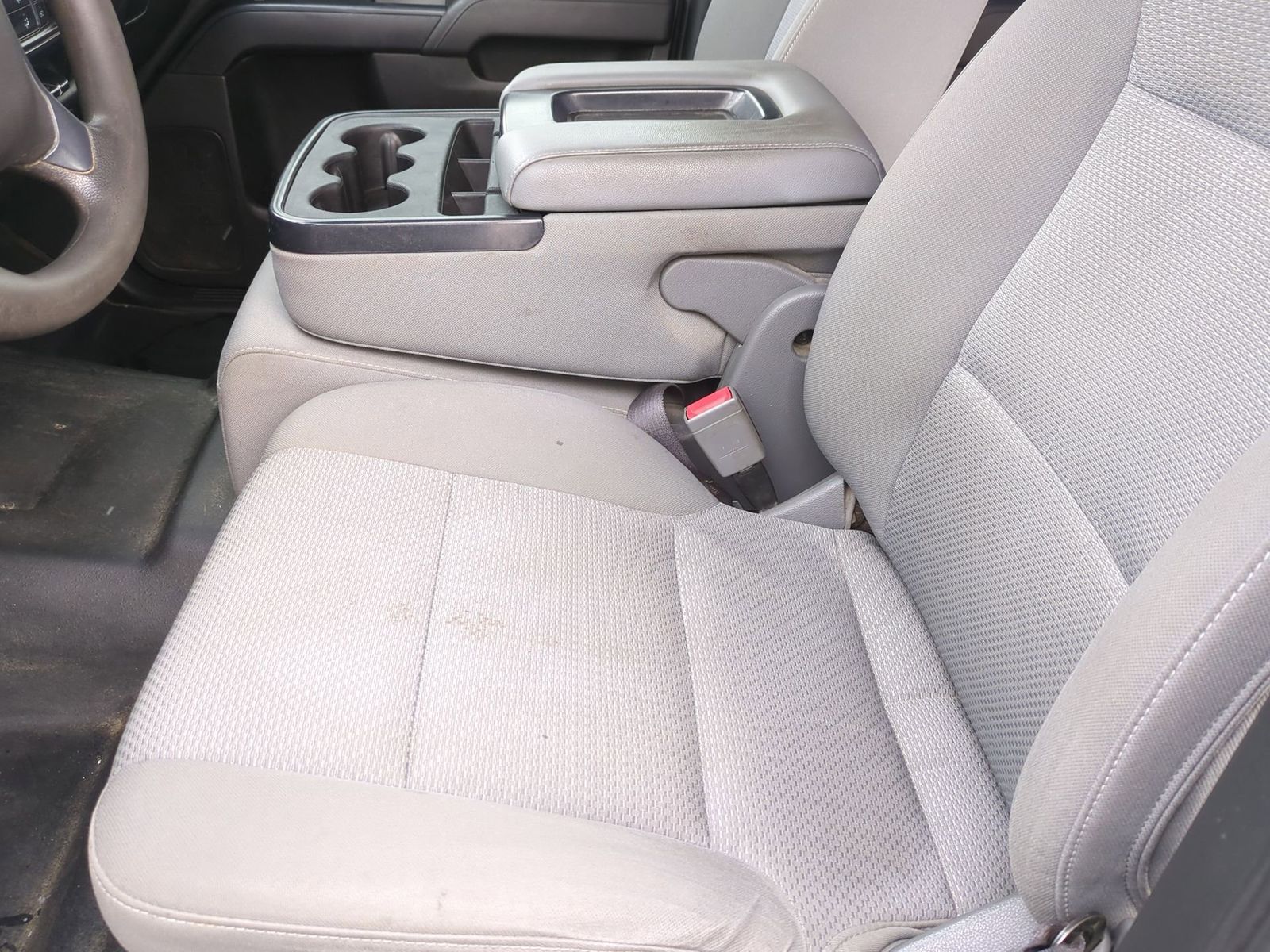 Thumbnail: 2017 Chevrolet Silverado 2500 - 16