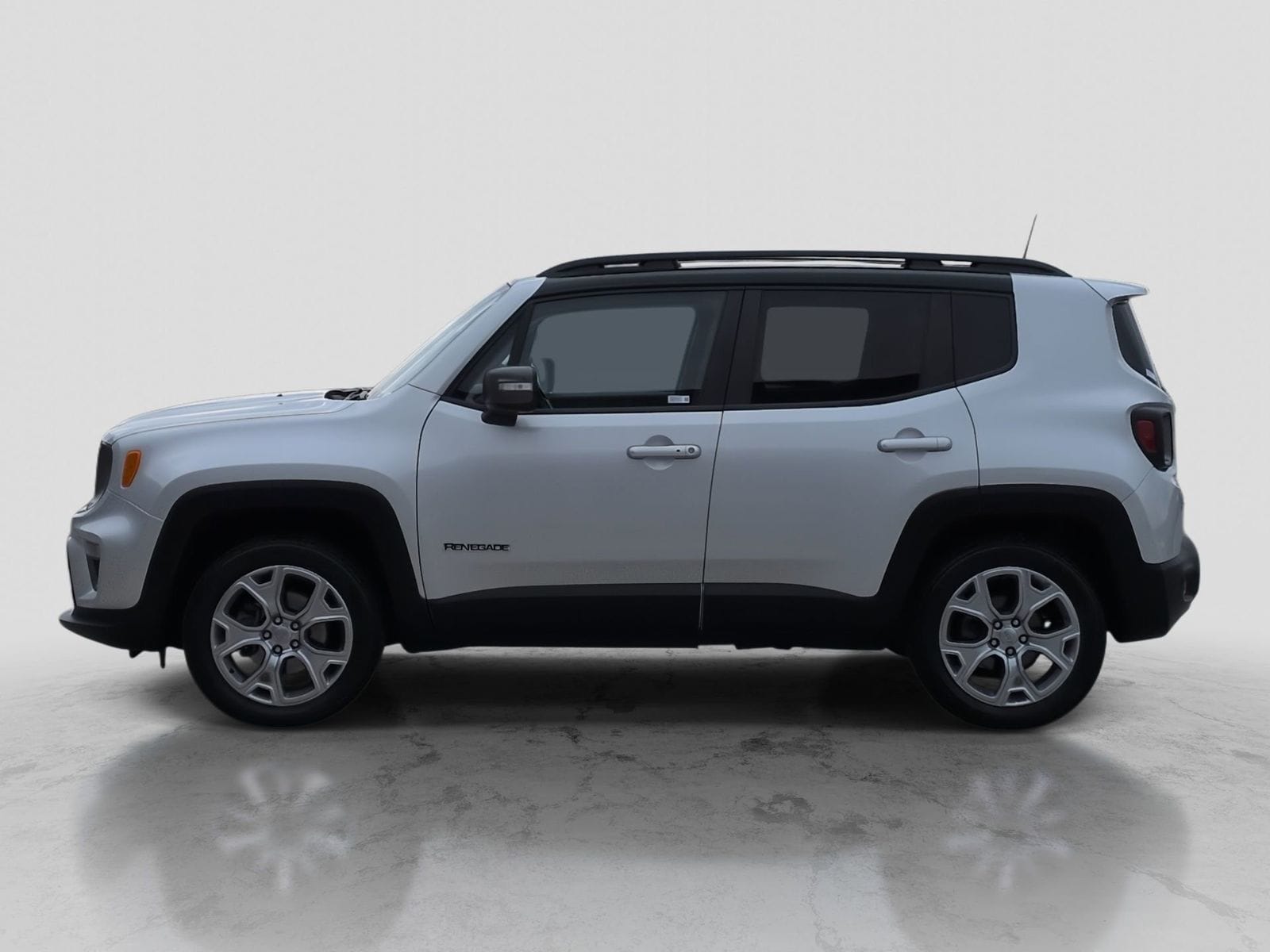 Thumbnail: 2020 Jeep Renegade - 3