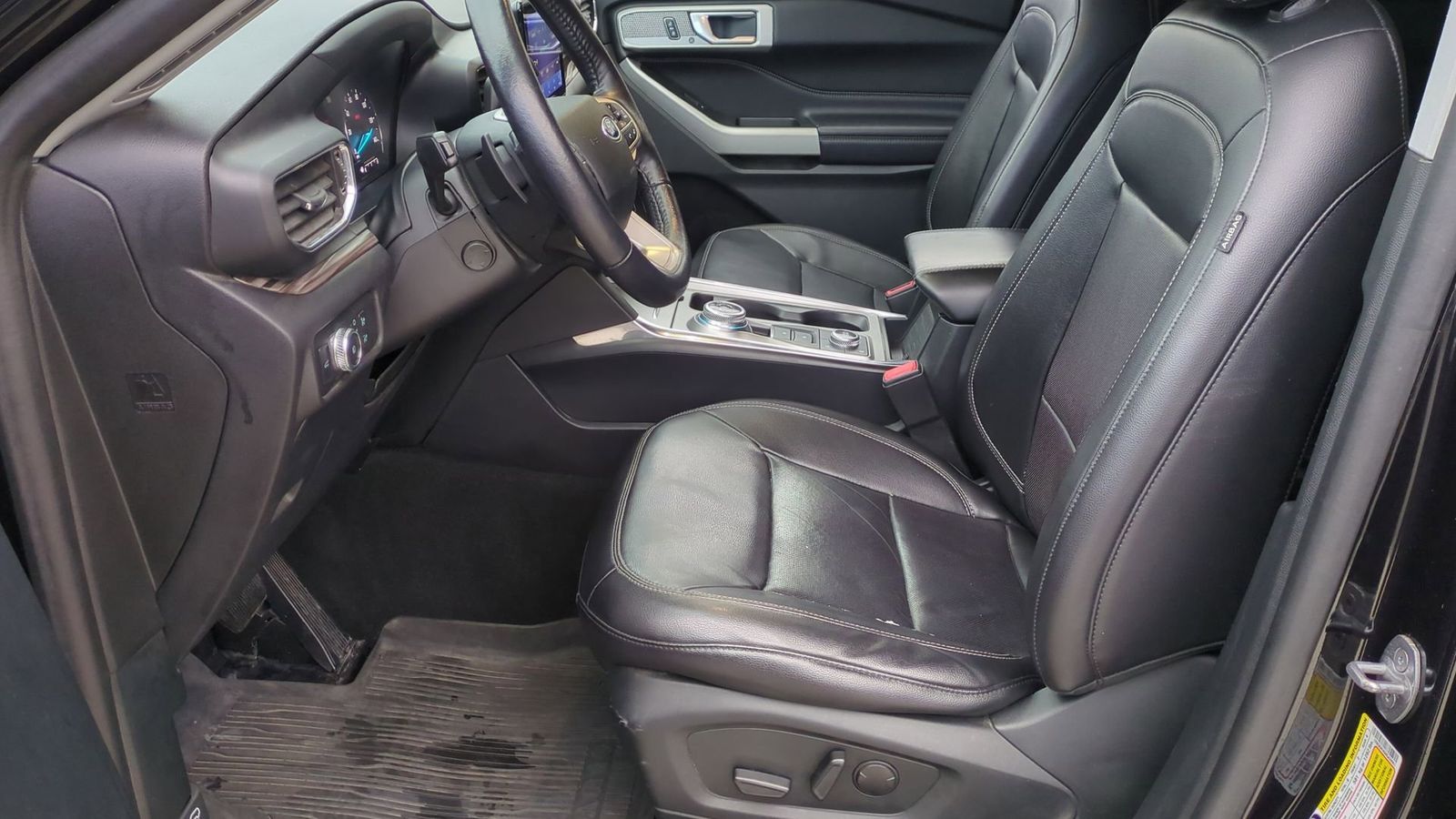 Thumbnail: 2021 Ford Explorer - 15