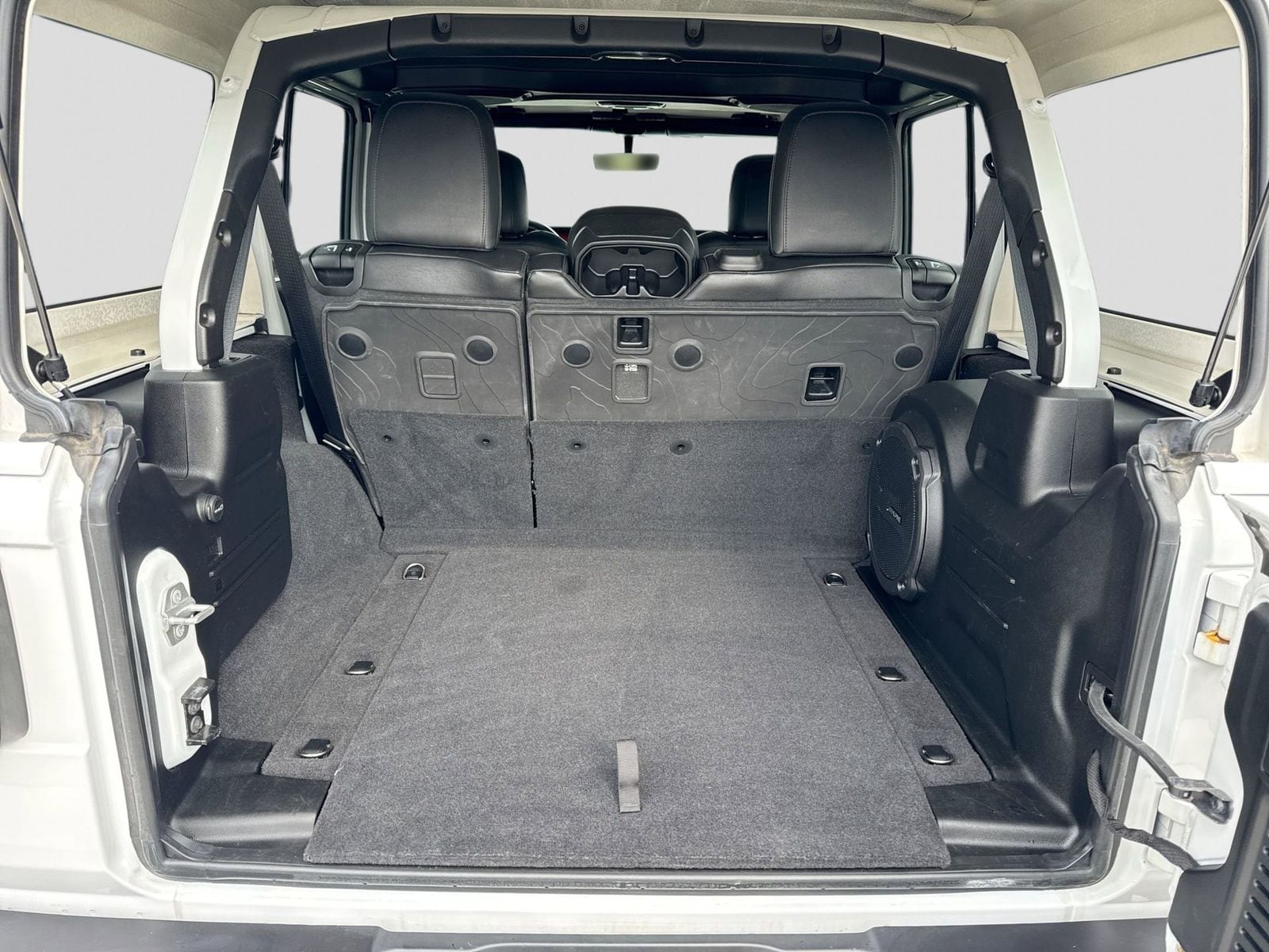 Thumbnail: 2021 Jeep Wrangler - 39