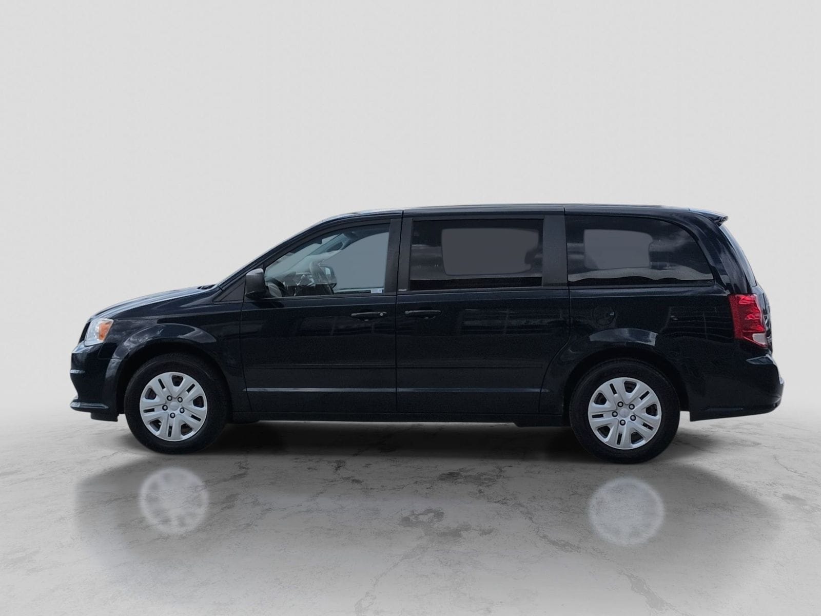 Thumbnail: 2014 Dodge Grand Caravan - 3