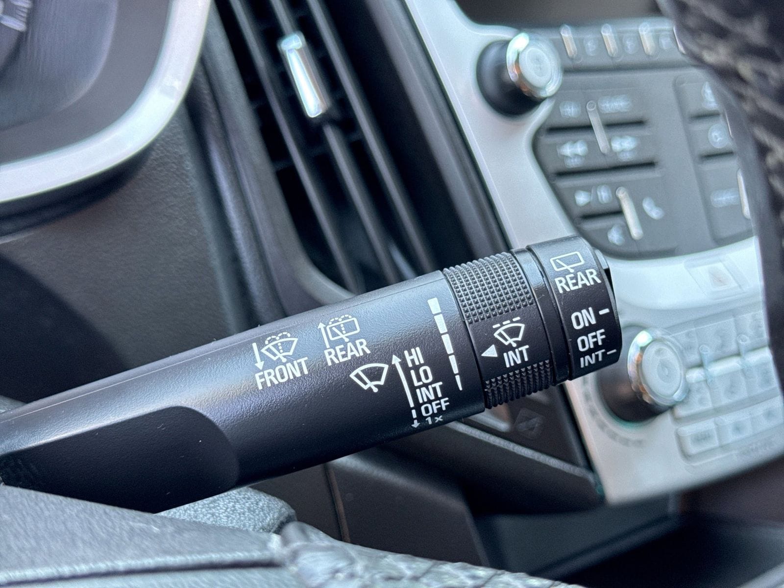 Thumbnail: 2017 Chevrolet Equinox - 23