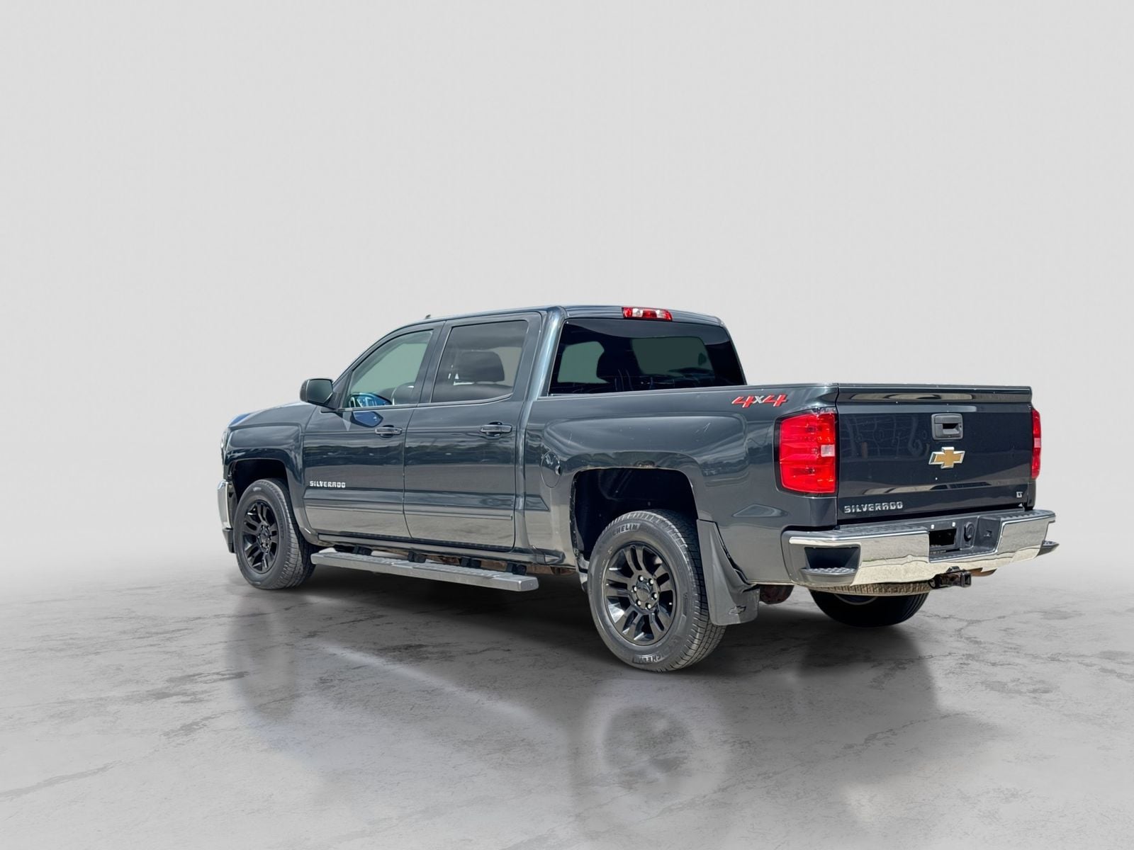 Thumbnail: 2018 Chevrolet Silverado 1500 - 4