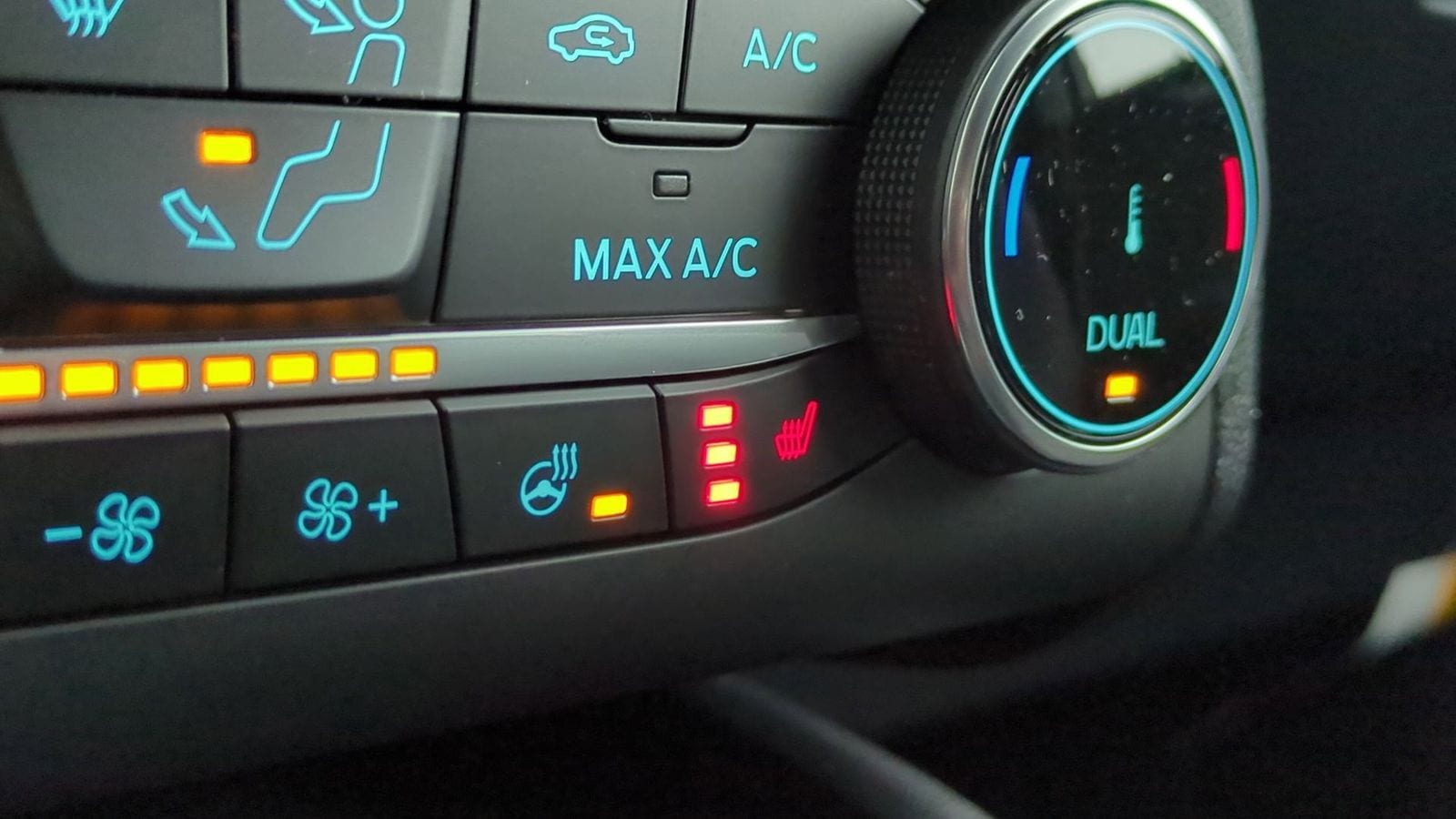 Thumbnail: 2025 Ford Escape - 21