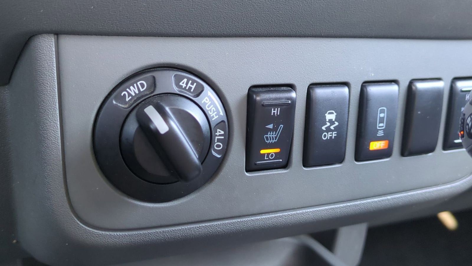 Thumbnail: 2018 Nissan Frontier - 29