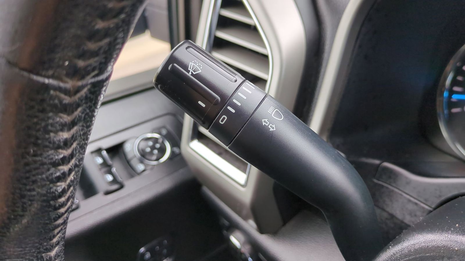 Thumbnail: 2016 Ford F-150 - 27