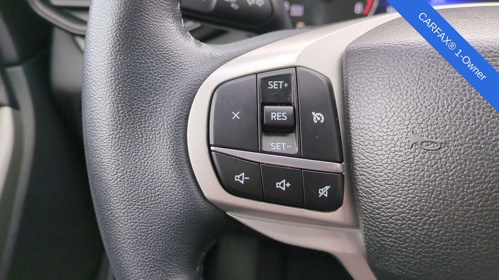 2023 Ford Explorer XLT 23