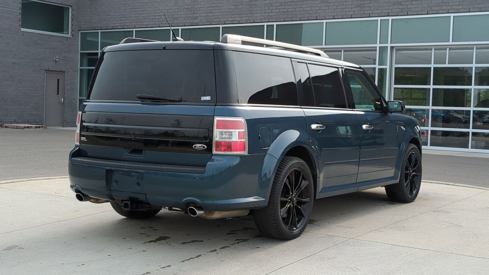 Thumbnail: 2016 Ford Flex - 6