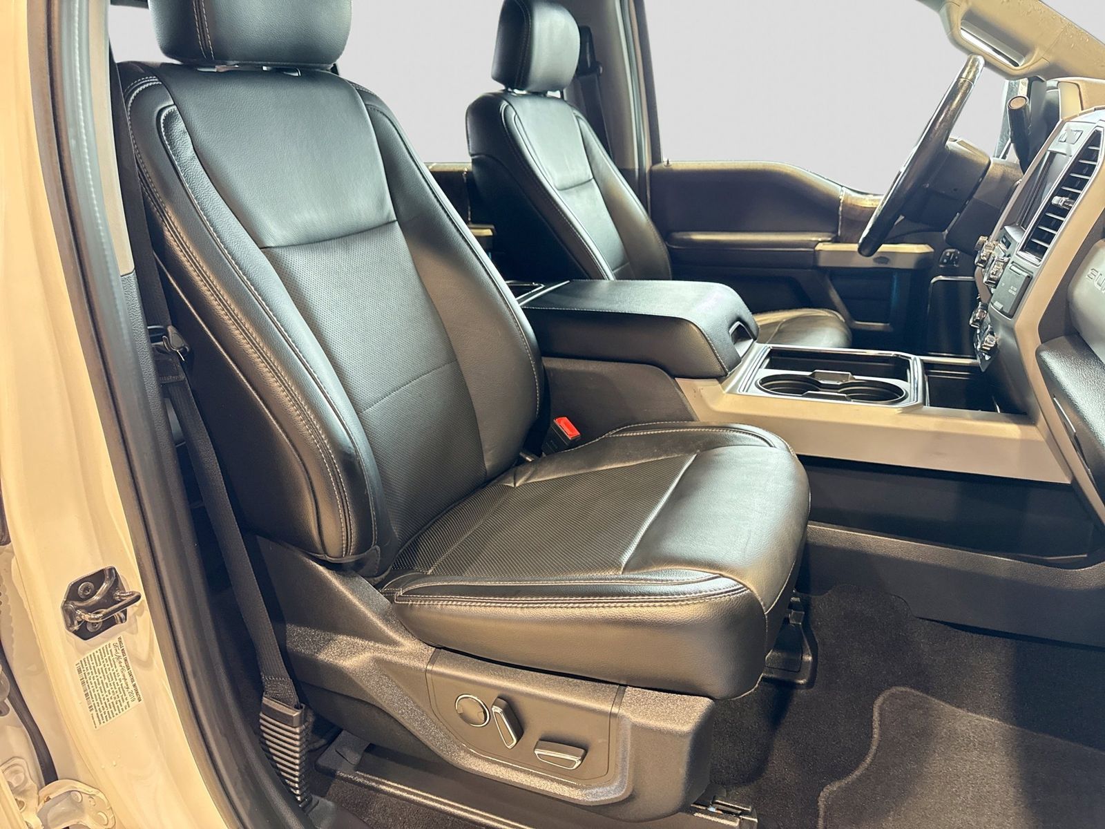 Thumbnail: 2019 Ford F-250 - 22