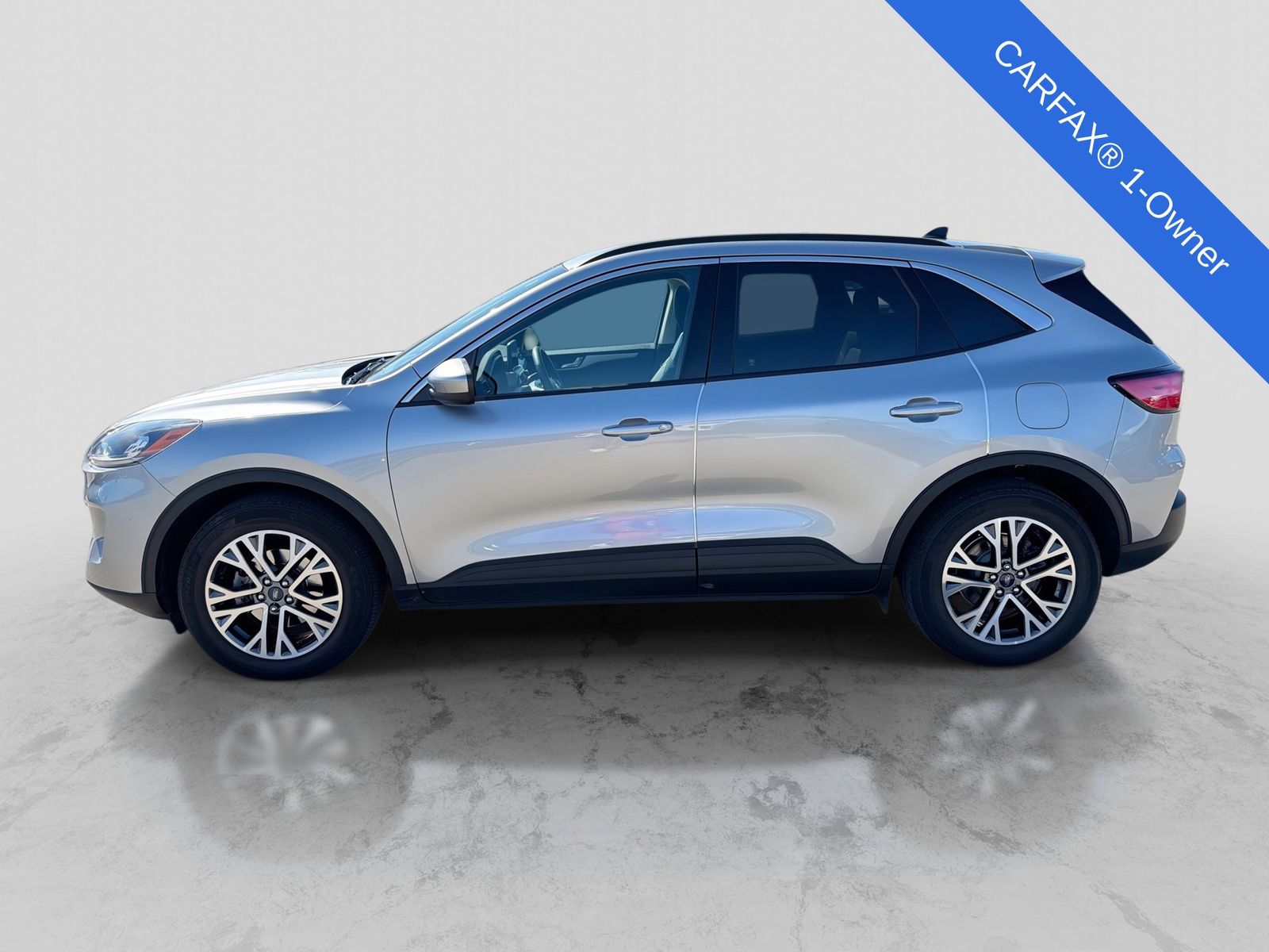 Thumbnail: 2021 Ford Escape - 3