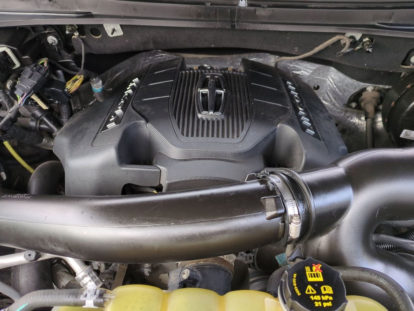 Thumbnail: 2019 Lincoln Navigator - 18