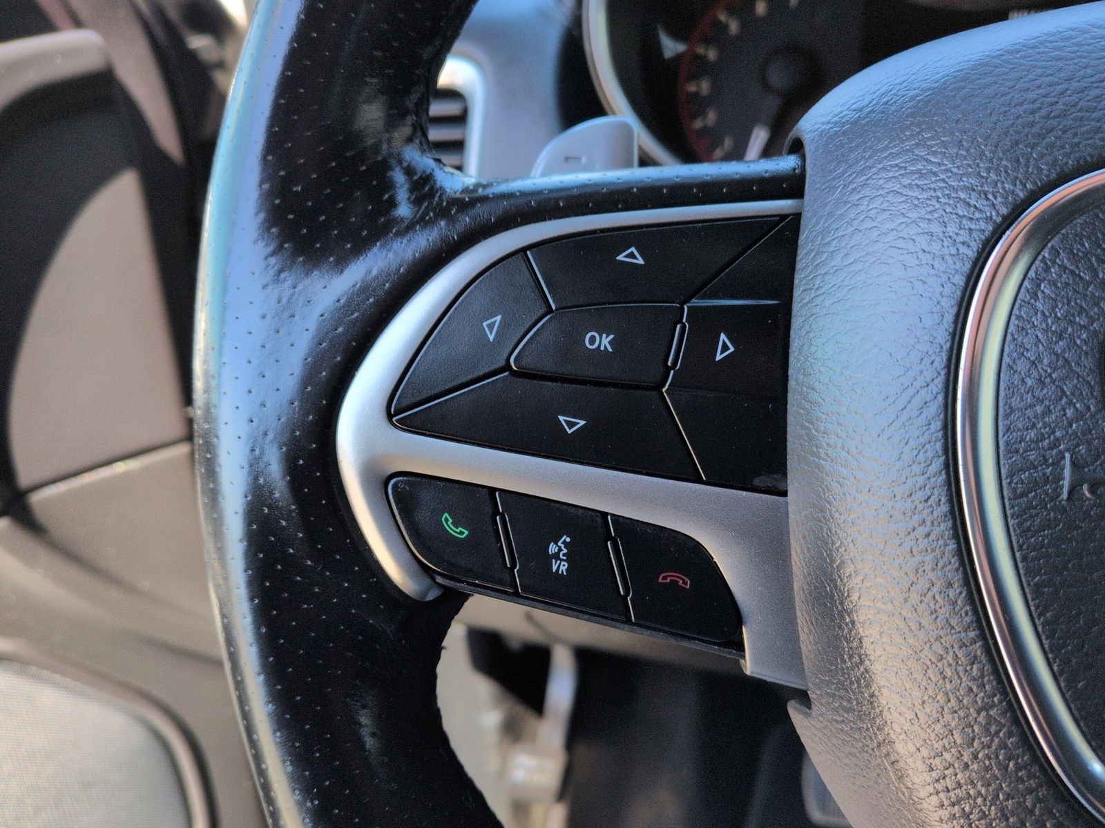 Thumbnail: 2020 Dodge Durango - 32