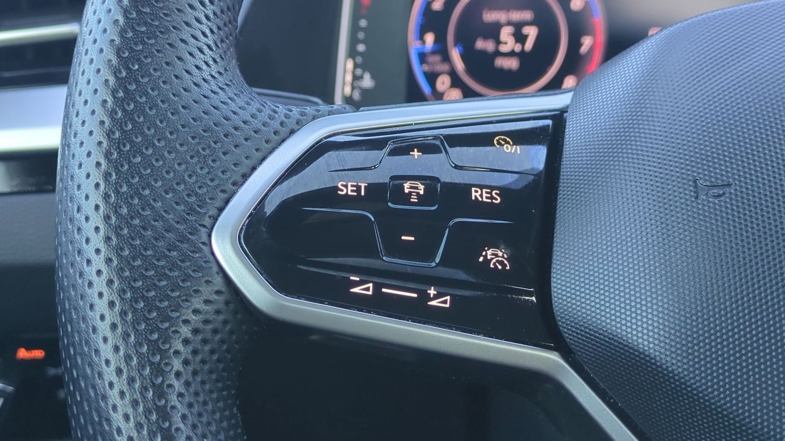 Thumbnail: 2021 Volkswagen Arteon - 24