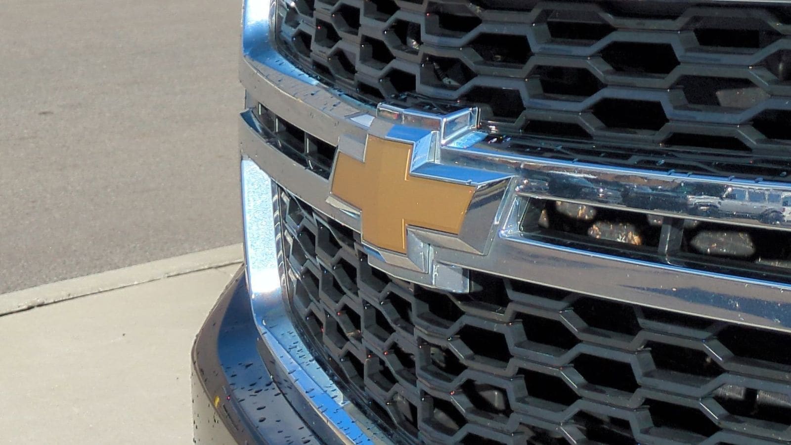 Thumbnail: 2015 Chevrolet Tahoe - 8