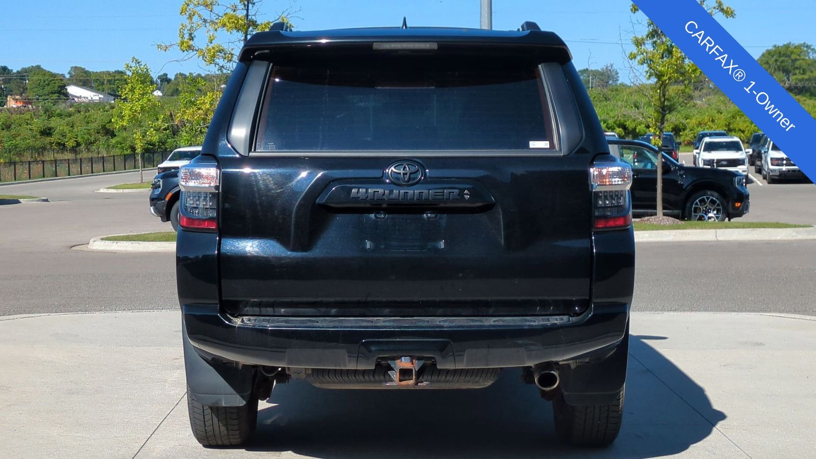2021 Toyota 4Runner Venture Special Edition photo 3
