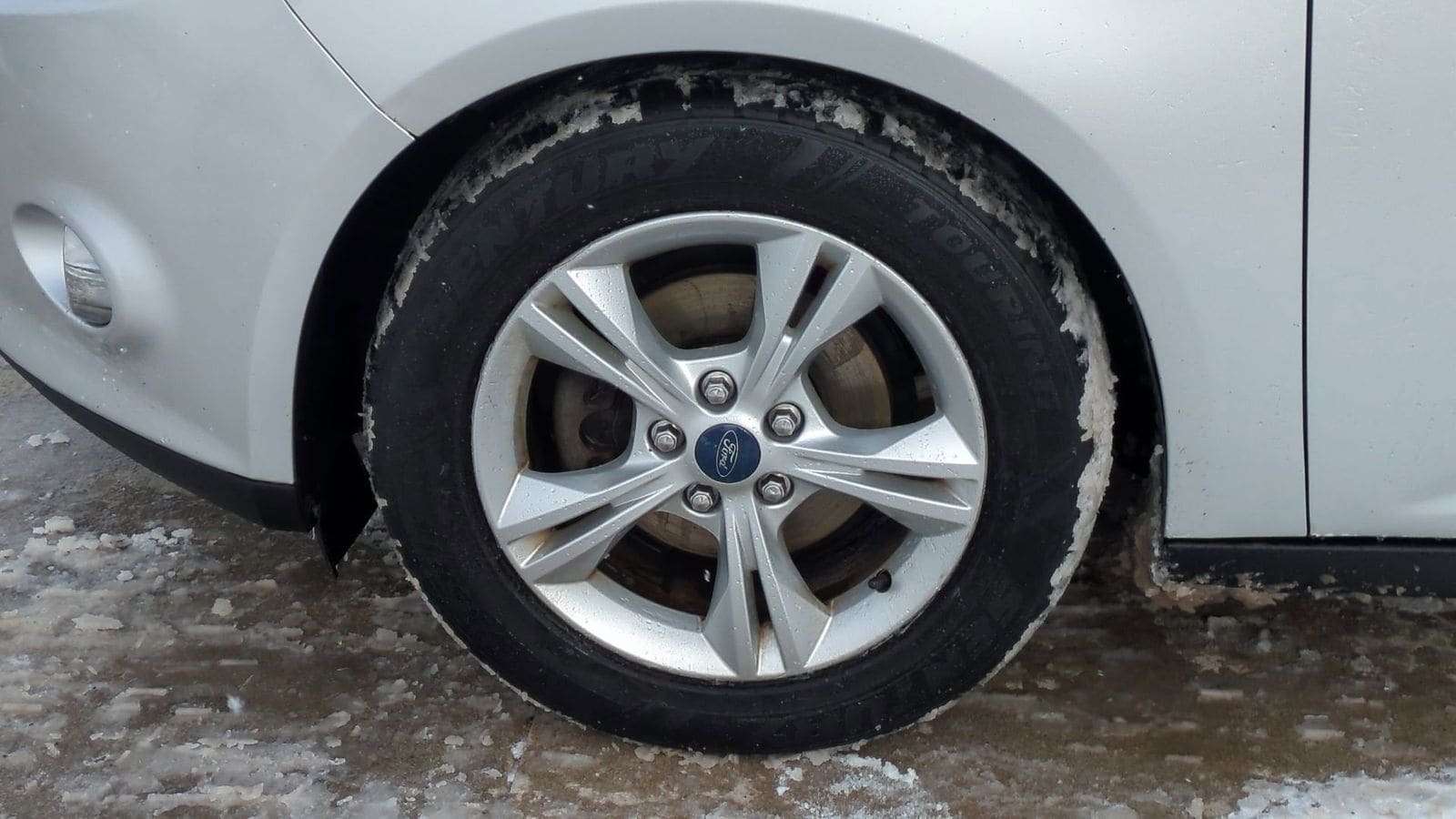 Thumbnail: 2012 Ford Focus - 11