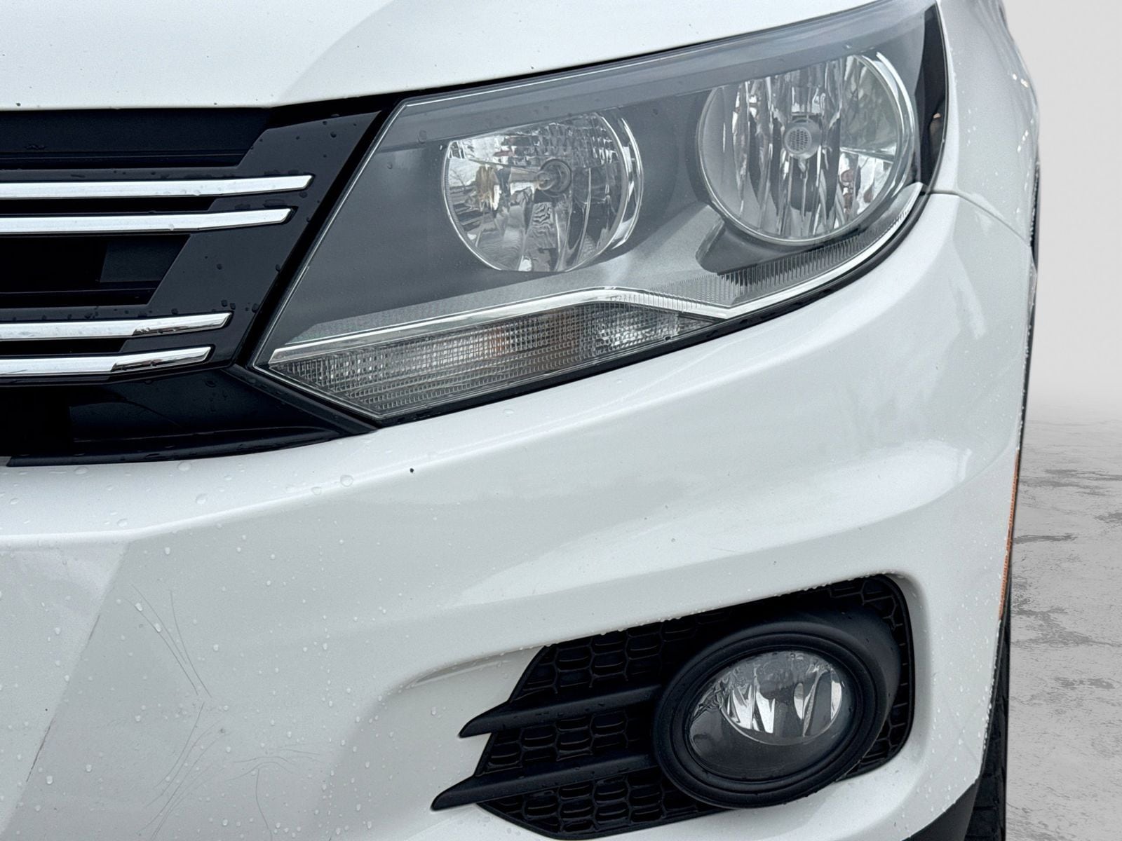 Thumbnail: 2013 Volkswagen Tiguan - 13
