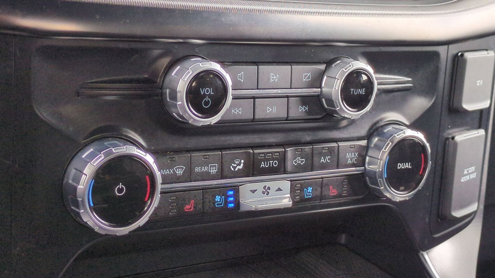 Thumbnail: 2023 Ford F-150 - 33