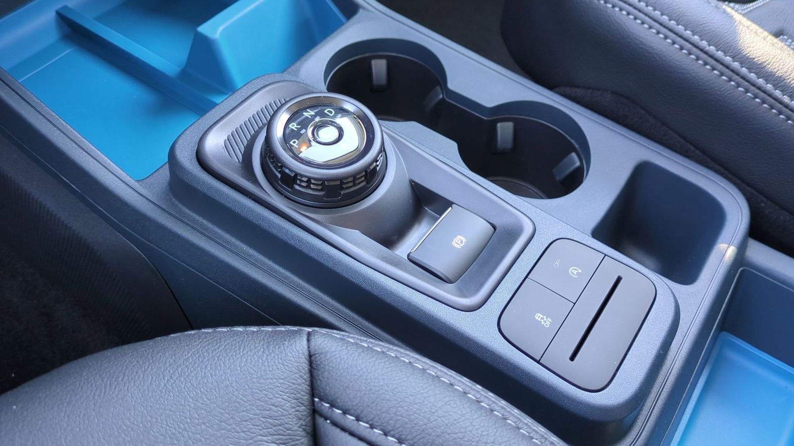 Thumbnail: 2025 Ford Maverick - 33