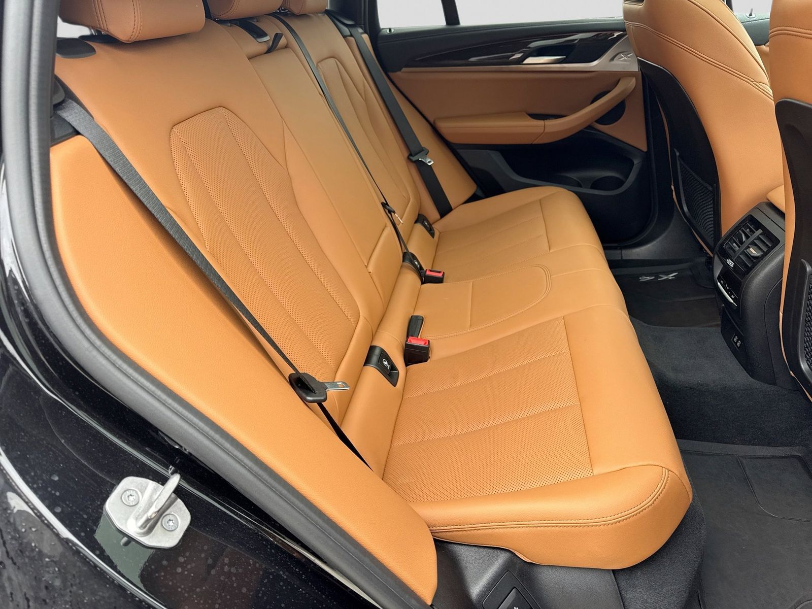Thumbnail: 2022 BMW X4 - 22