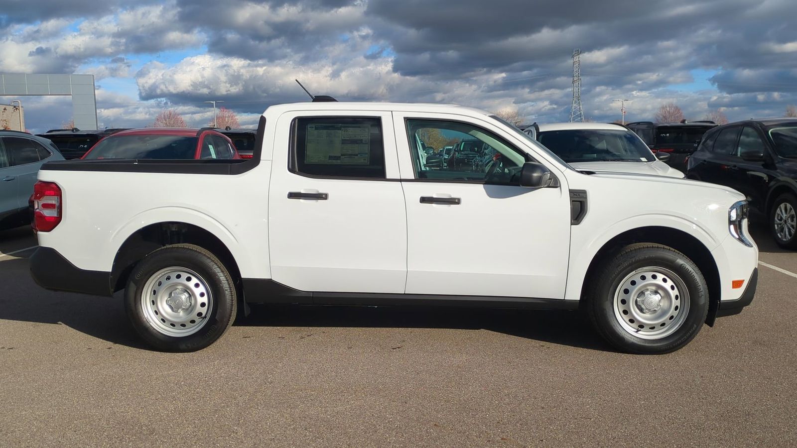 Thumbnail: 2025 Ford Maverick - 7