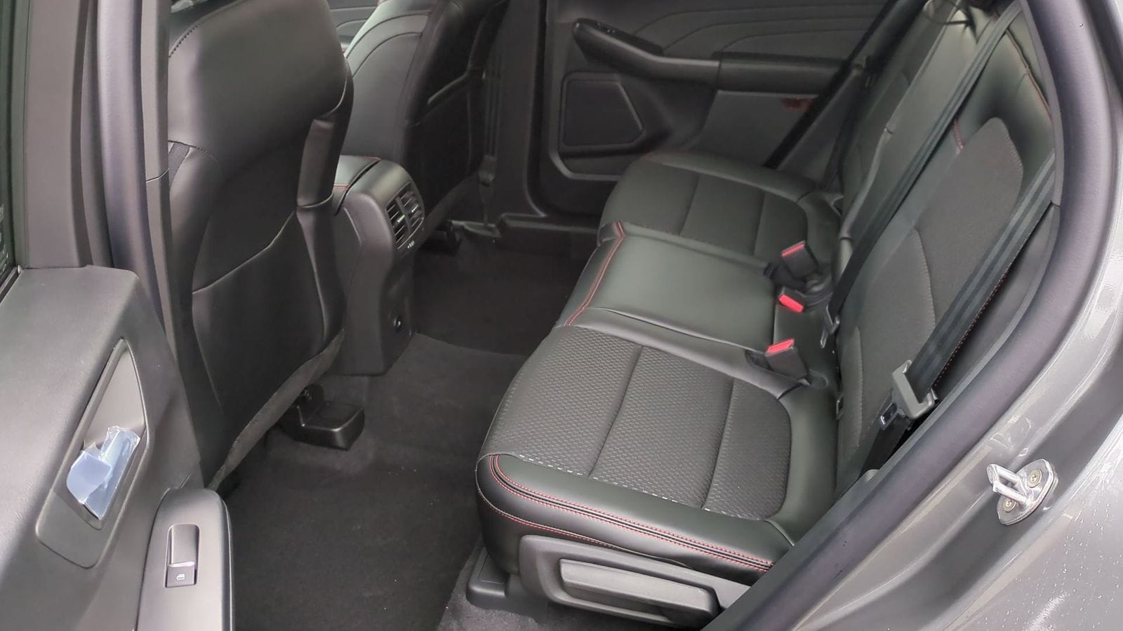 Thumbnail: 2025 Ford Escape - 18