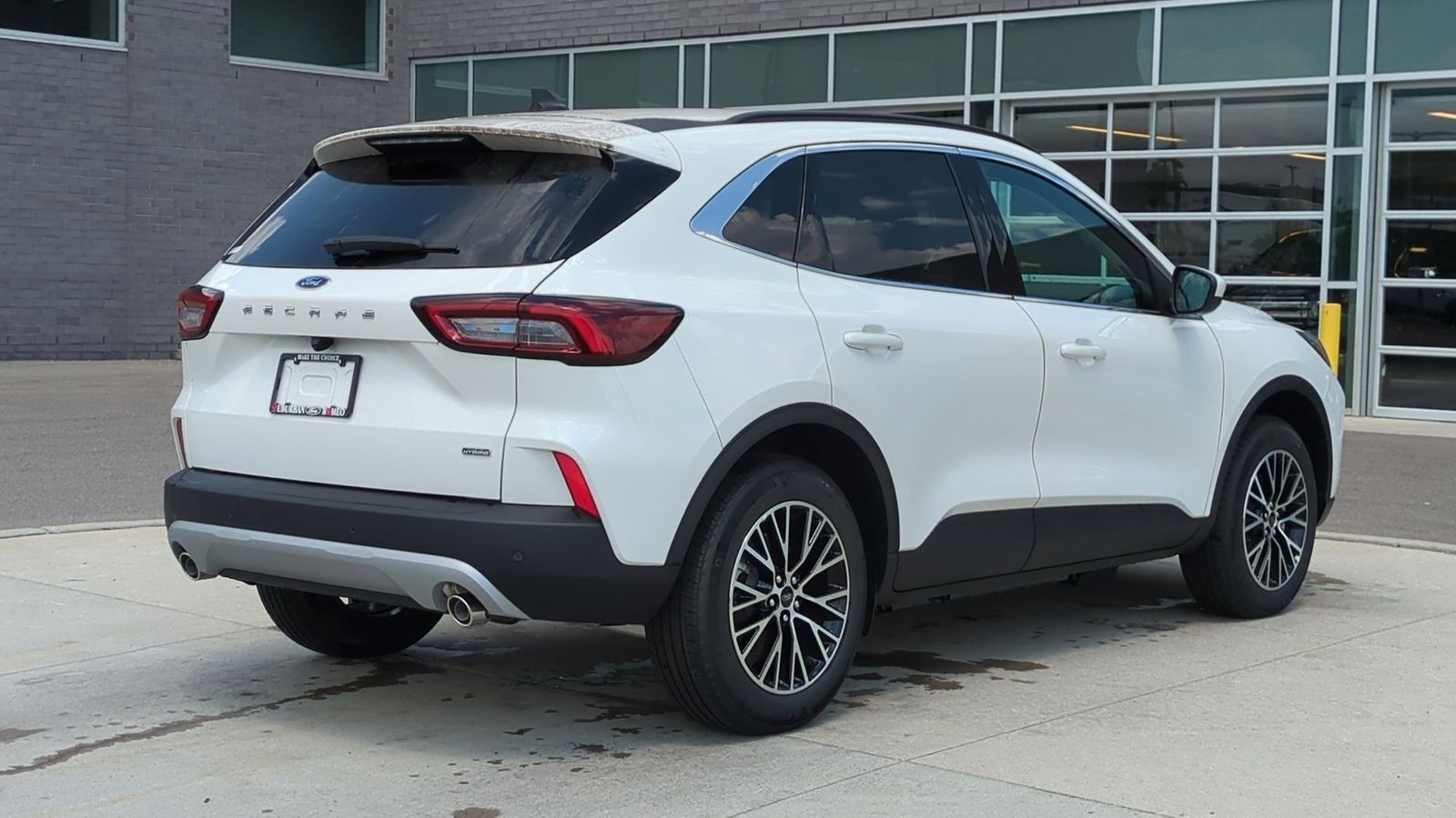 Thumbnail: 2025 Ford Escape - 6