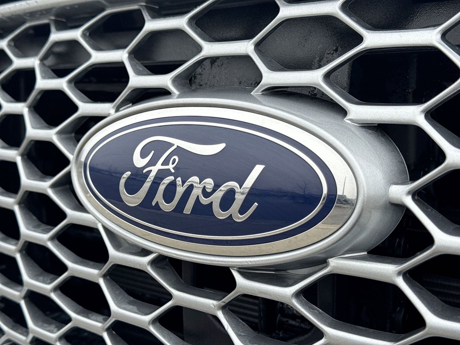 Thumbnail: 2023 Ford Edge - 12