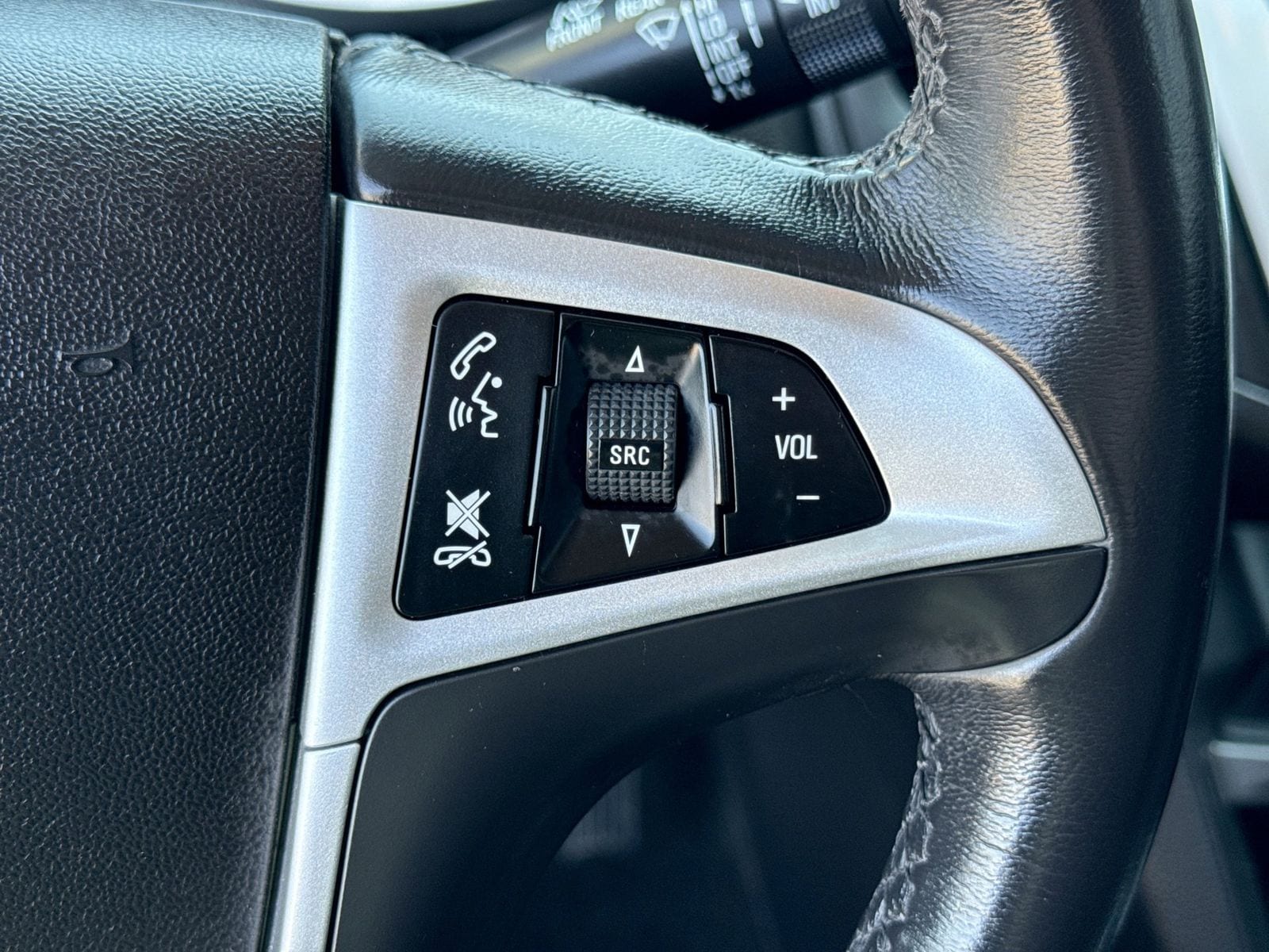 Thumbnail: 2017 Chevrolet Equinox - 22