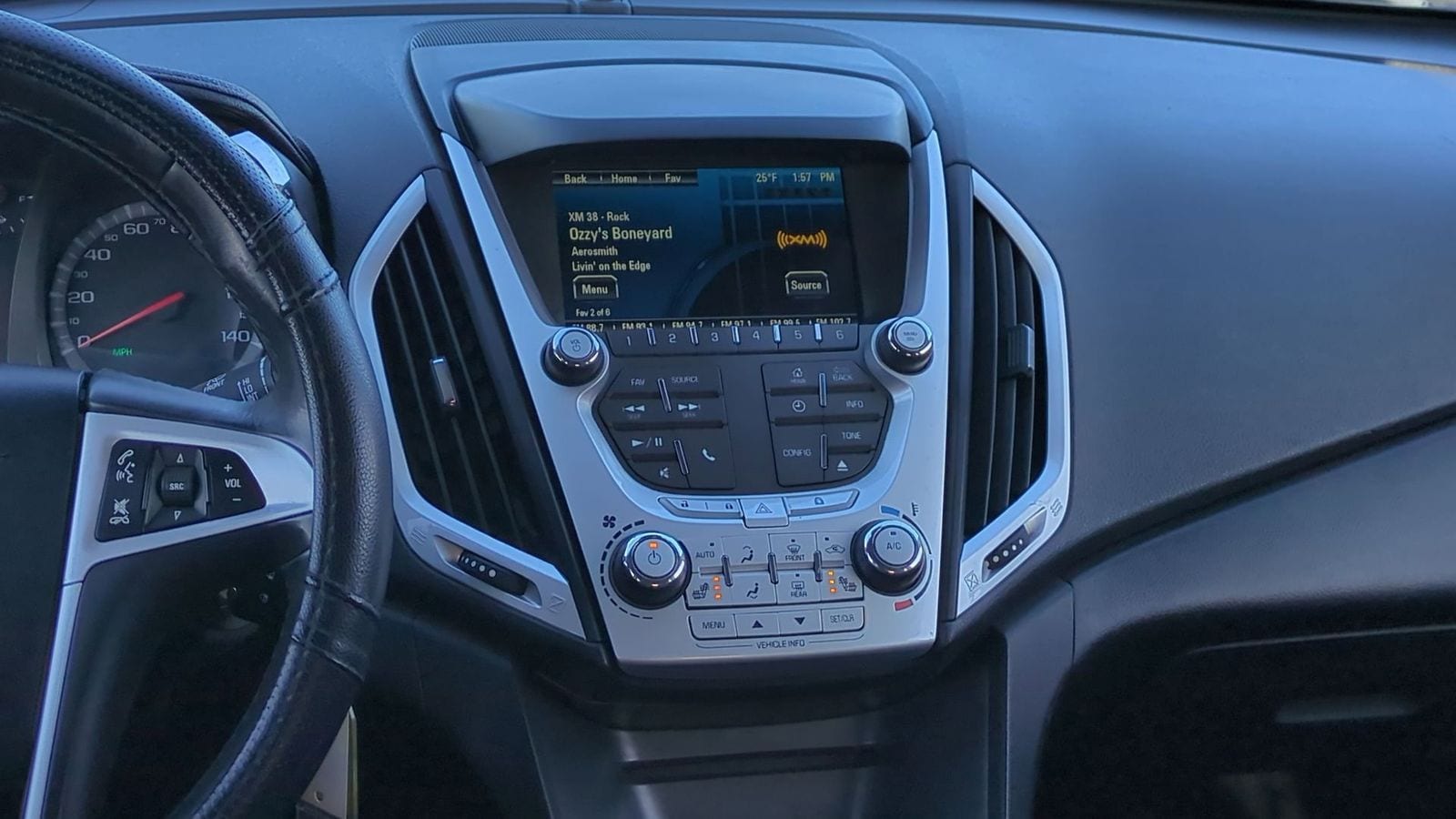 Thumbnail: 2013 GMC Terrain - 28