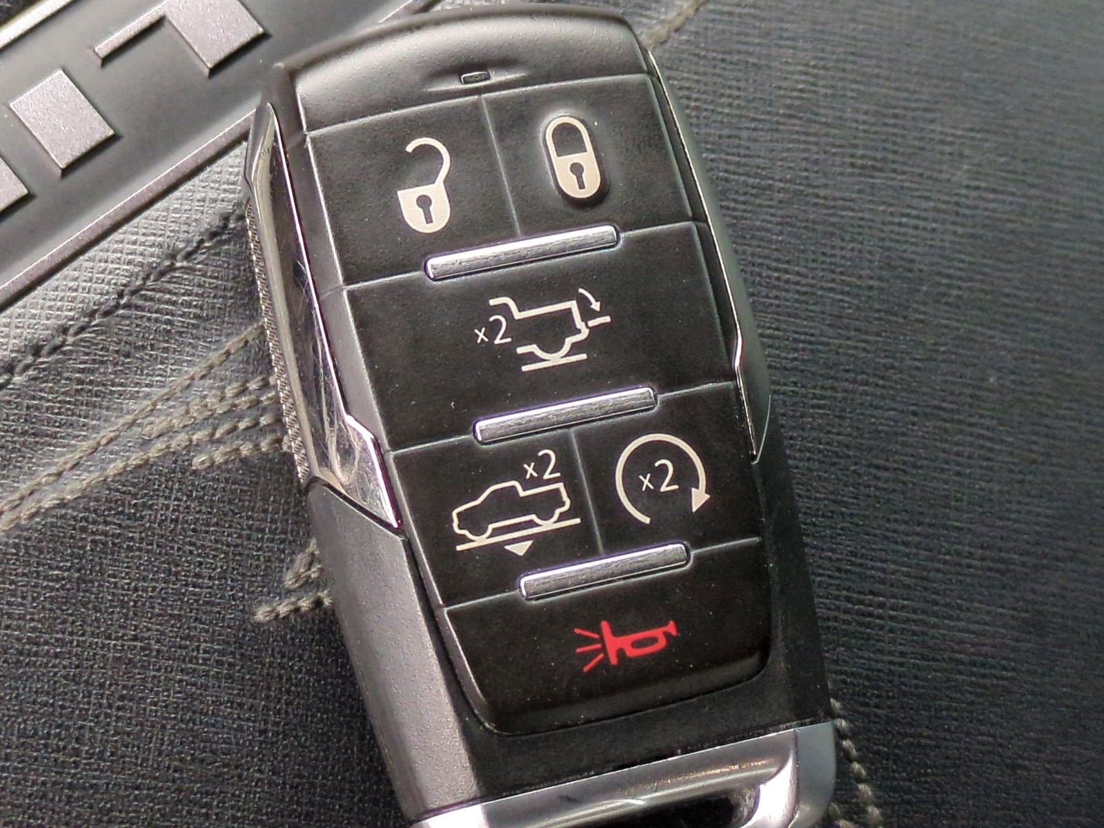 Thumbnail: 2022 RAM 1500 - 40