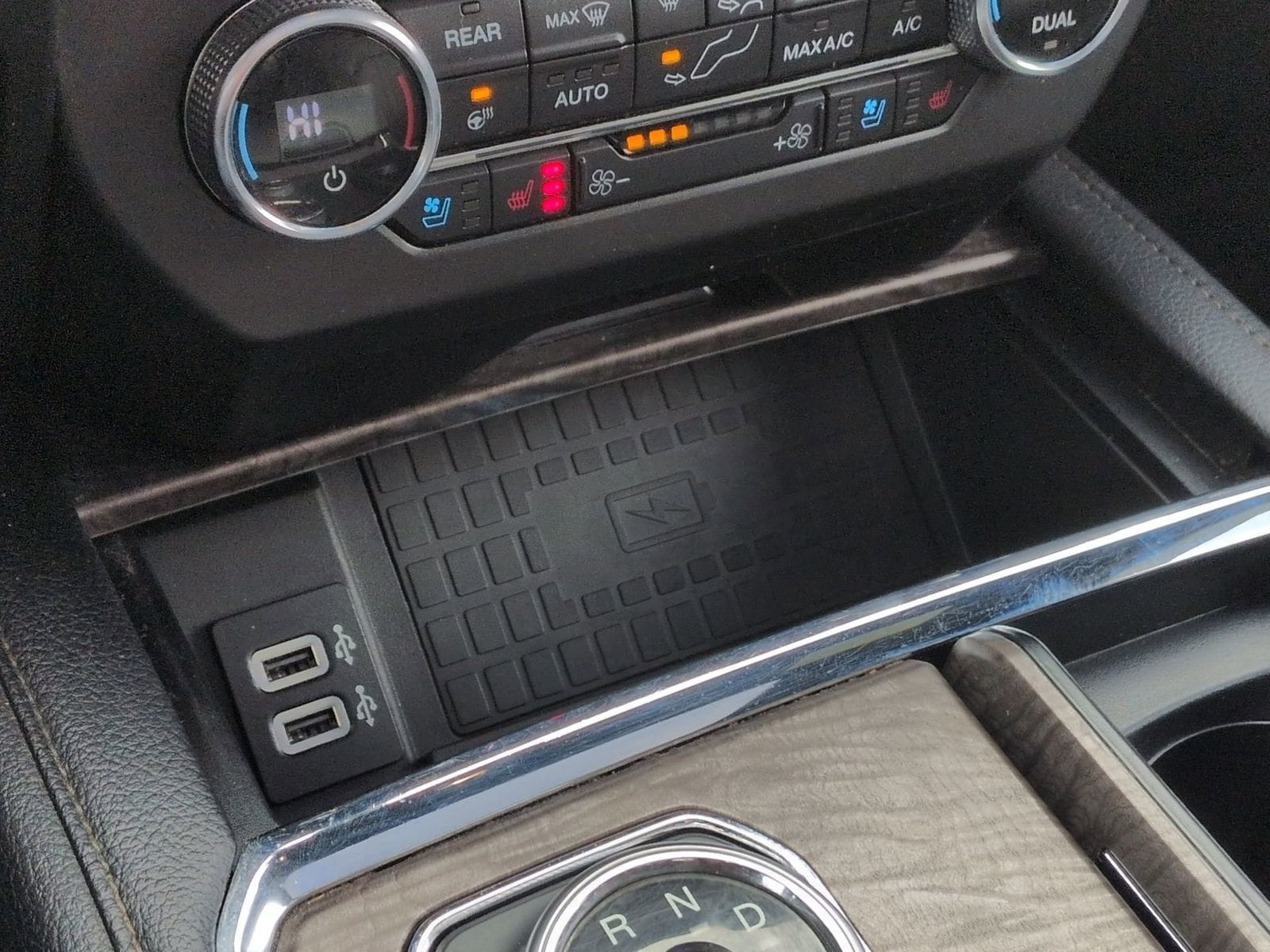 Thumbnail: 2019 Ford Expedition - 38