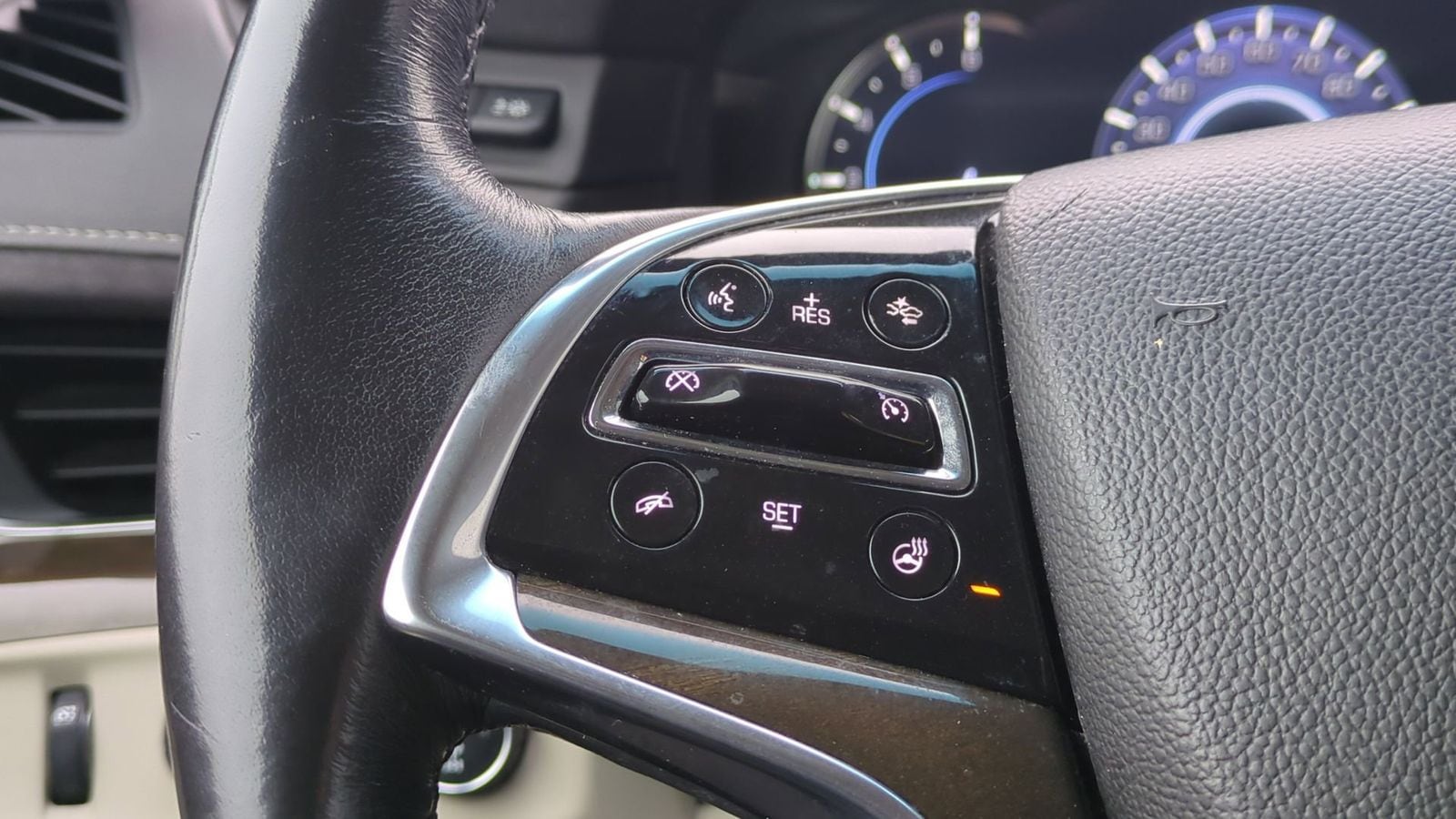 Thumbnail: 2020 Cadillac Escalade - 28