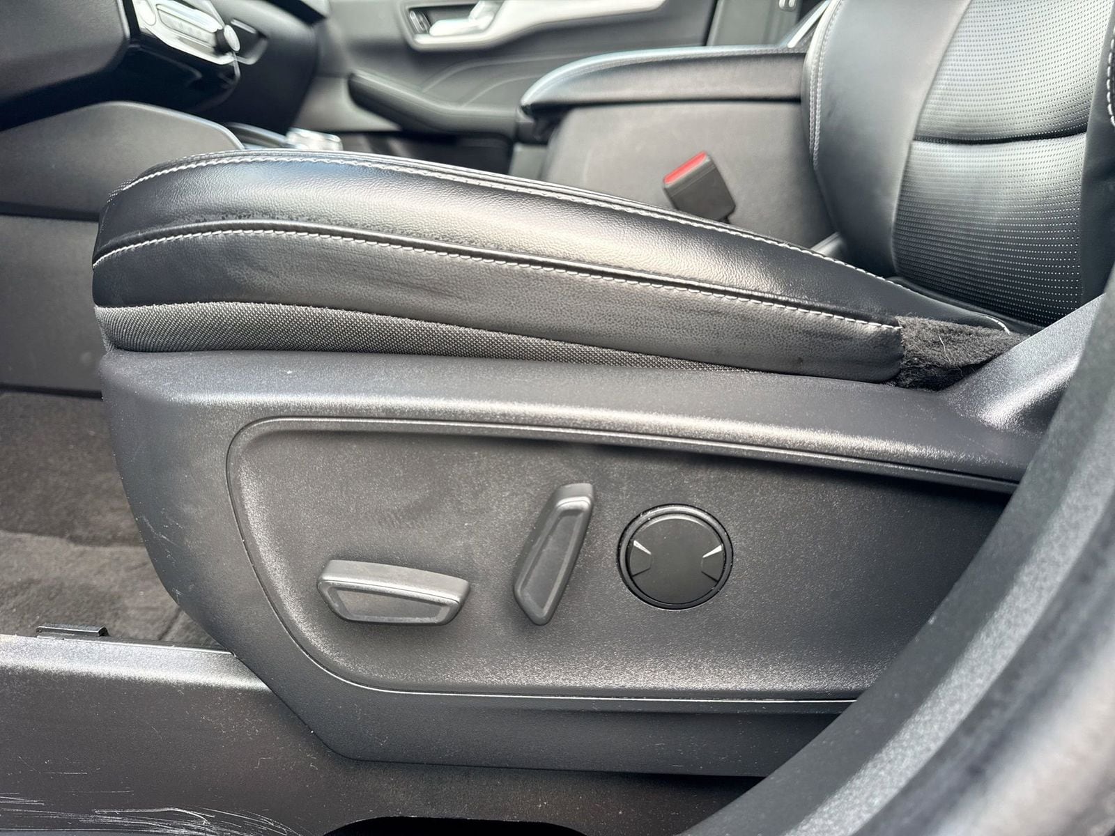 Thumbnail: 2025 Ford Escape - 3