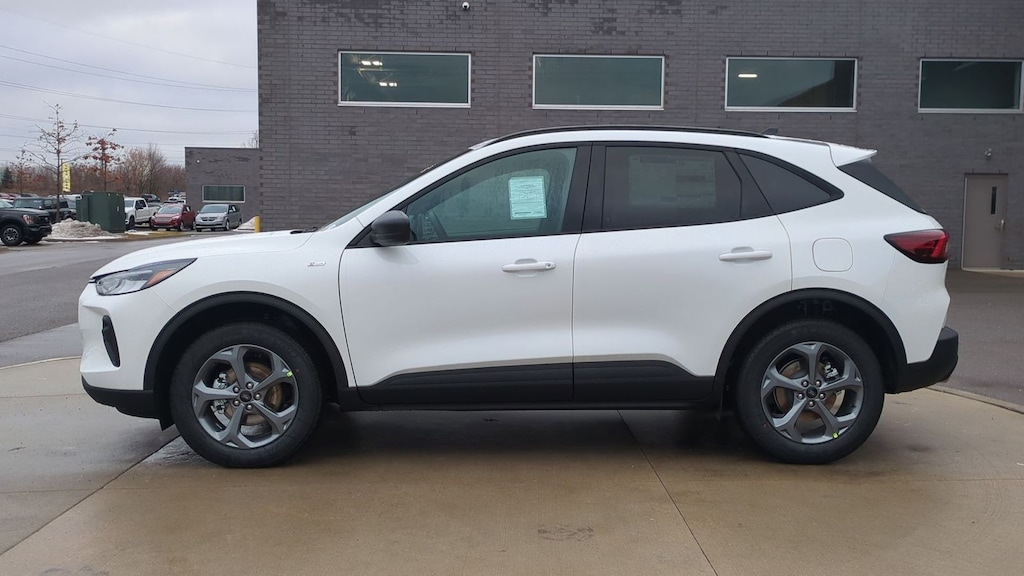 New 2026 Ford Escape ST-Line SUV