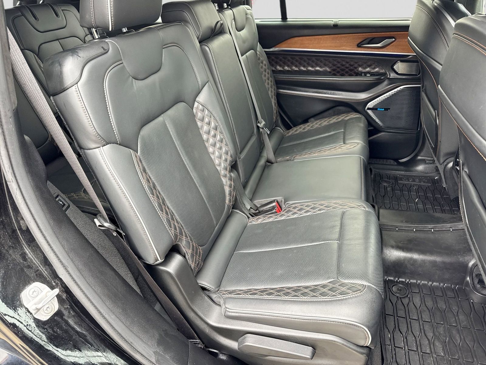 Thumbnail: 2021 Jeep Grand Cherokee L - 22