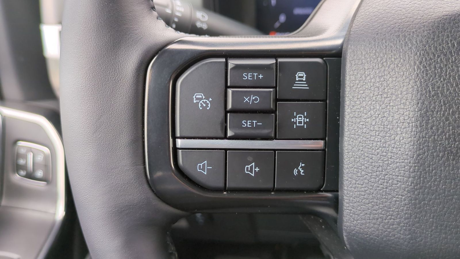 Thumbnail: 2025 Ford F-150 - 19