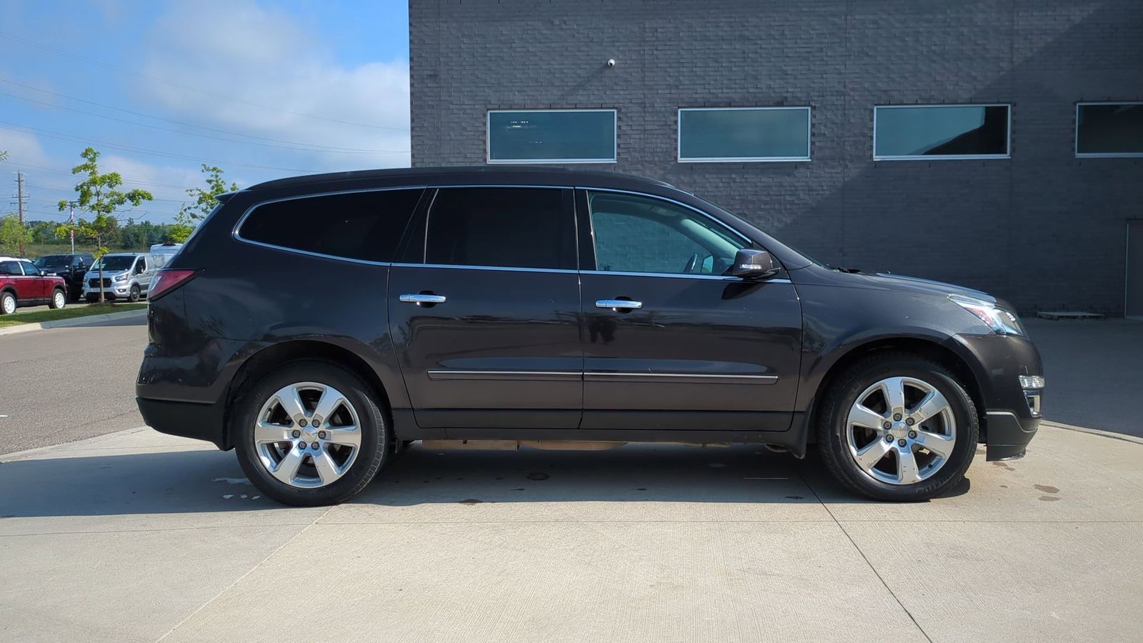 Thumbnail: 2017 Chevrolet Traverse - 7