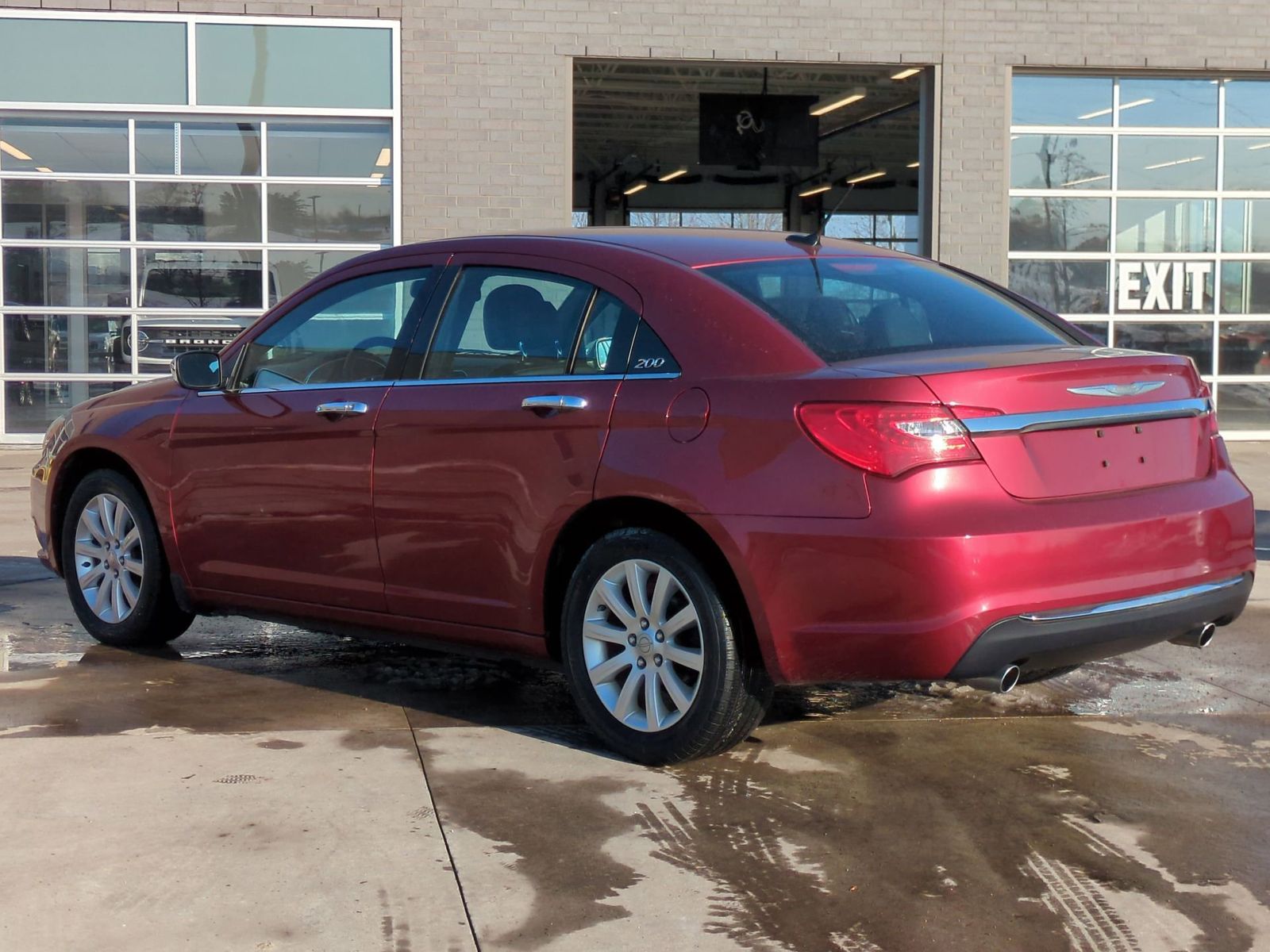 Thumbnail: 2013 Chrysler 200 - 5