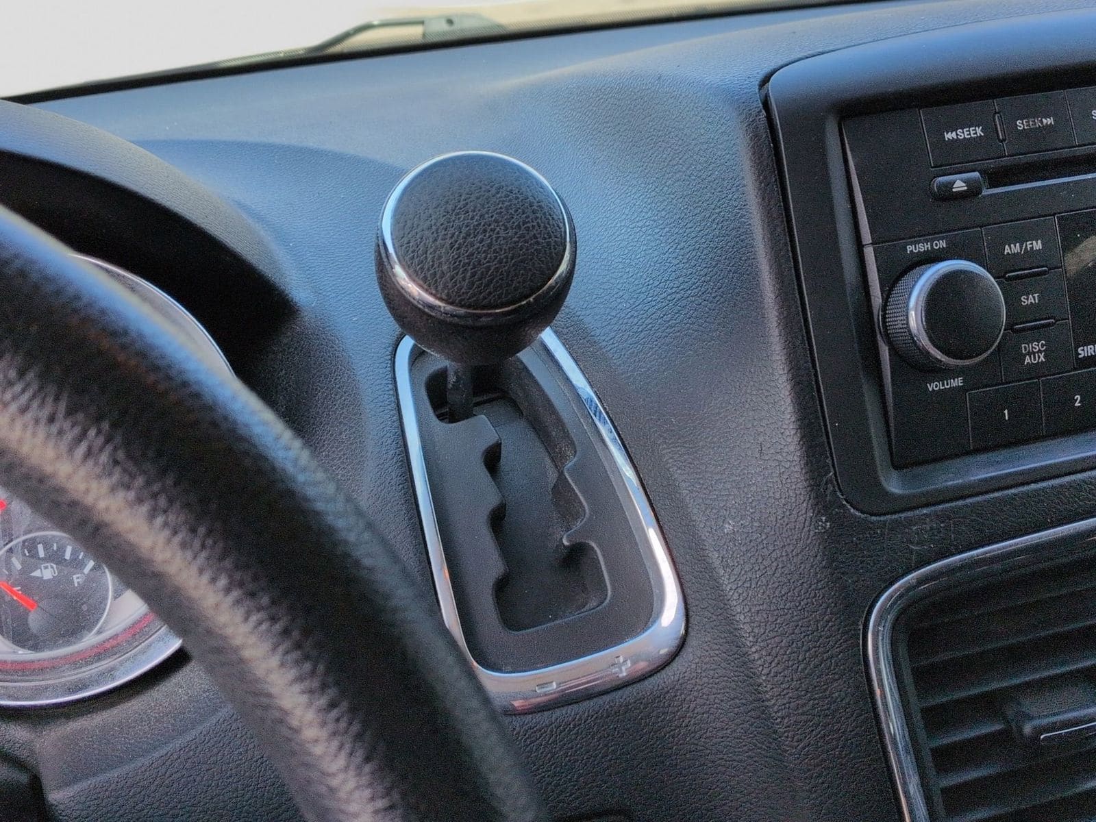 Thumbnail: 2013 Dodge Grand Caravan - 35